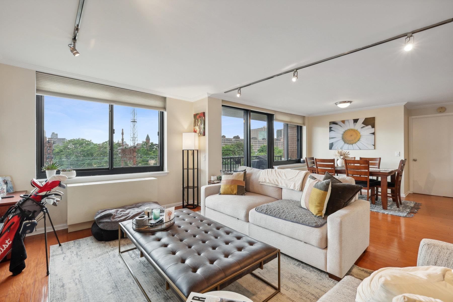# 250011567 - For Rent in JERSEY CITY - Downtown NJ