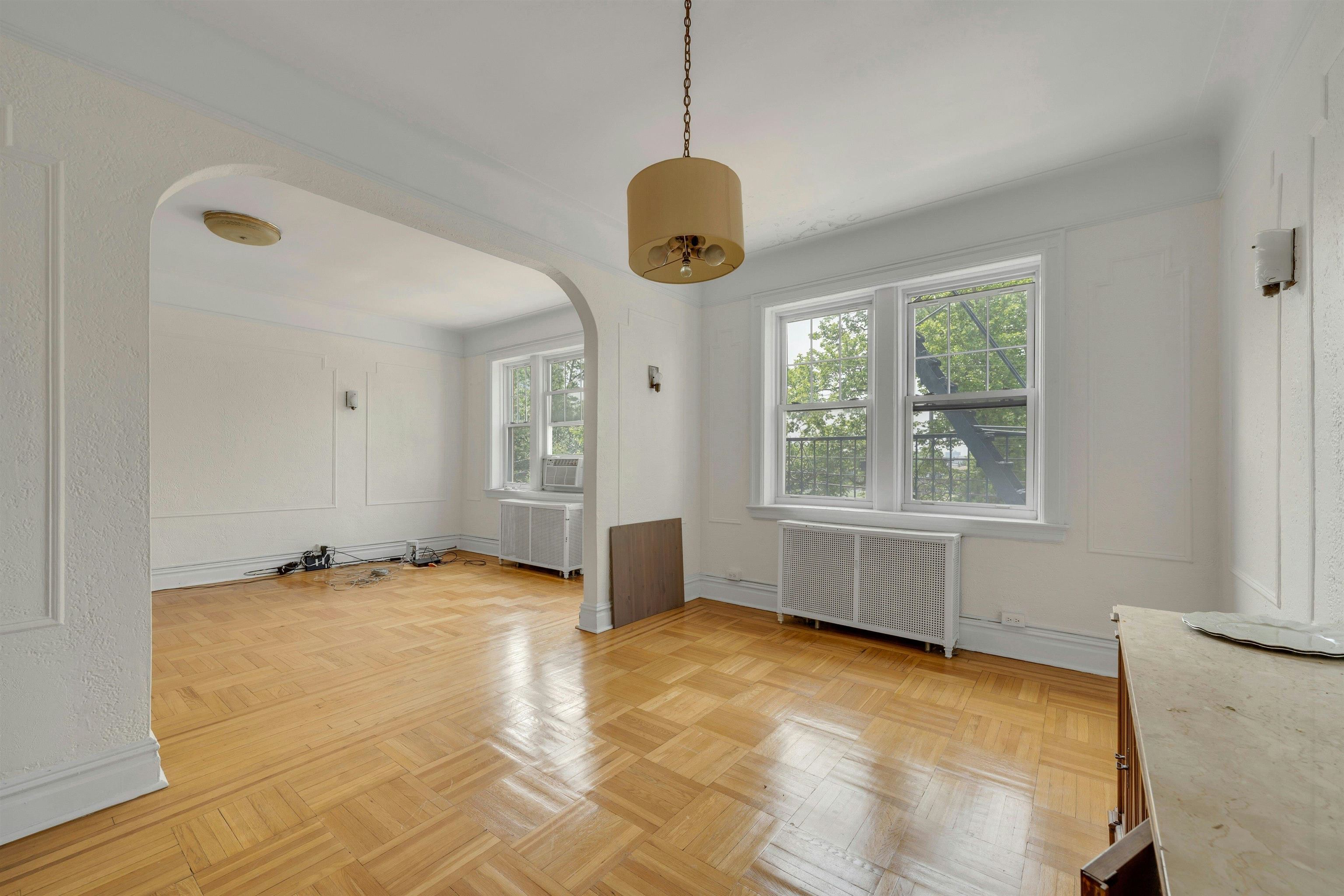 # 250011569 - For Rent in Union City NJ