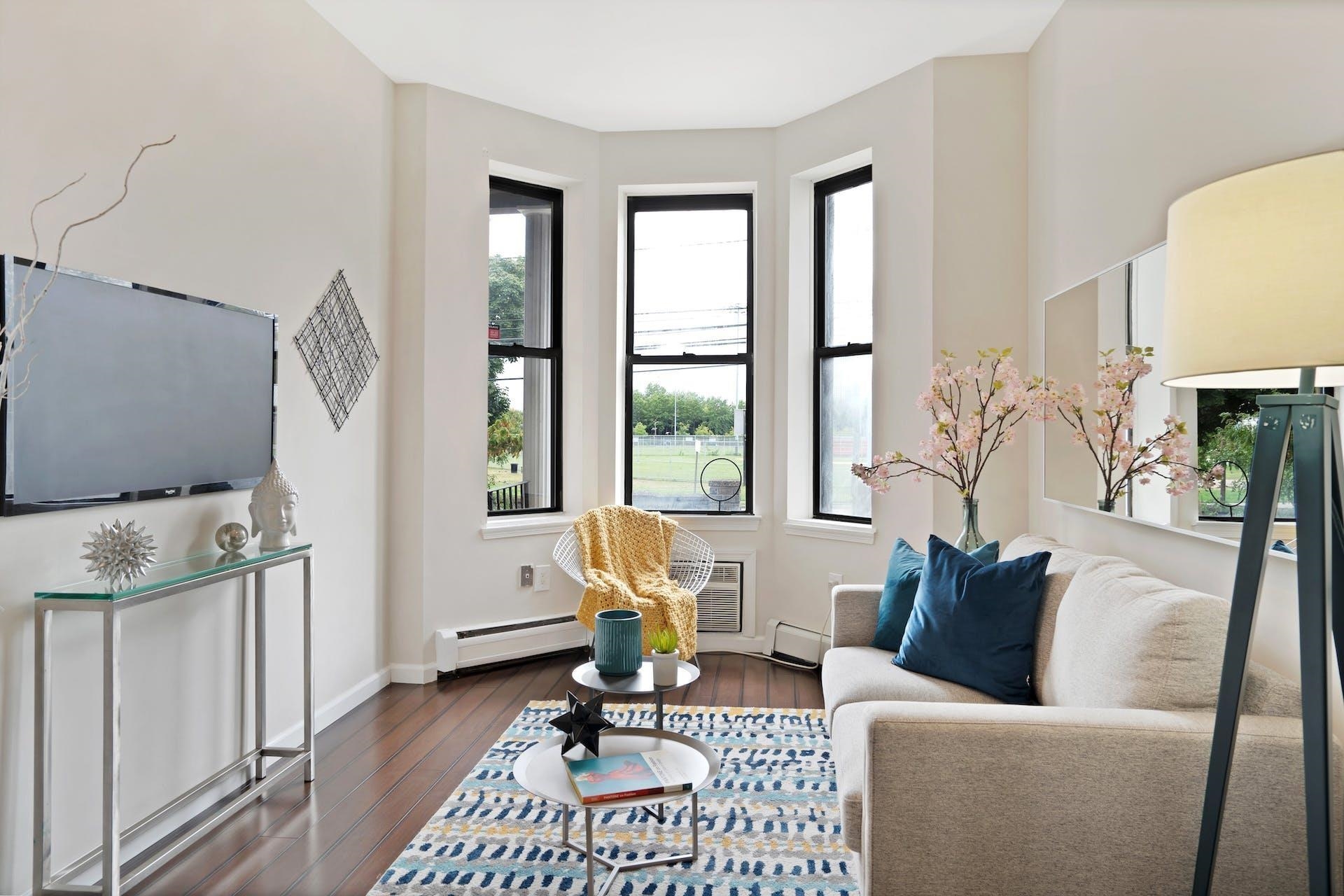 # 250011587 - For Rent in JERSEY CITY - Heights NJ