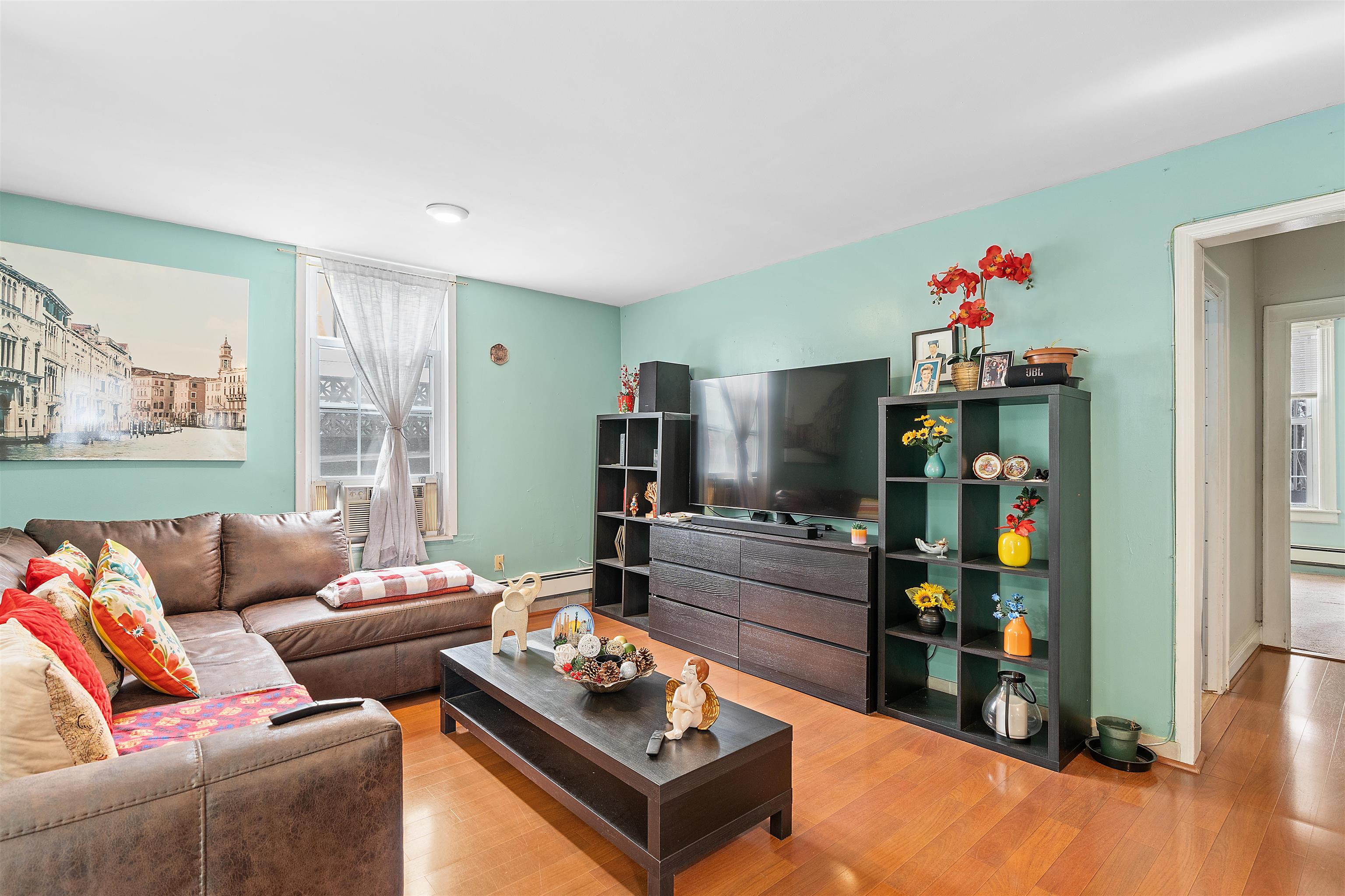 # 250011591 - For Rent in North Bergen NJ