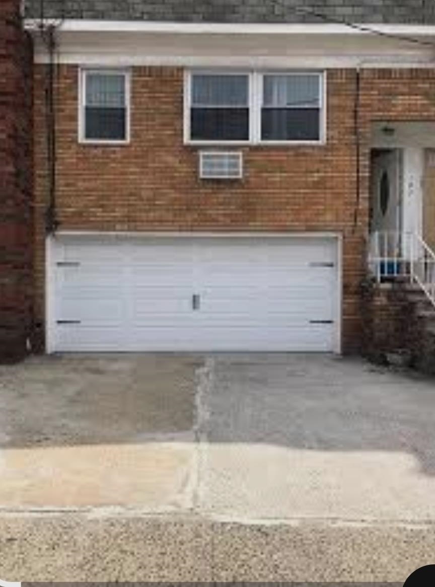 # 250011645 - For Rent in JERSEY CITY - Greenville NJ