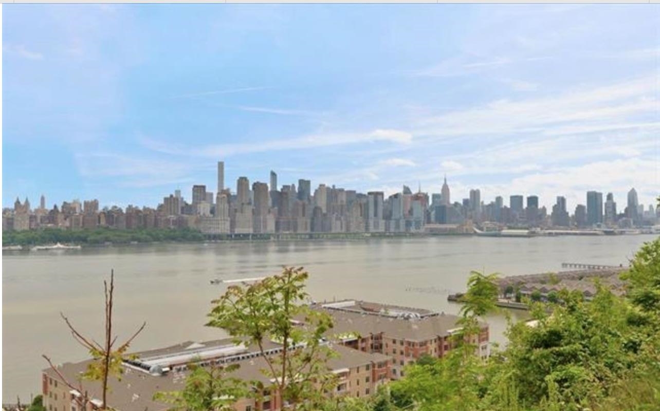 # 250011647 - For Rent in North Bergen NJ