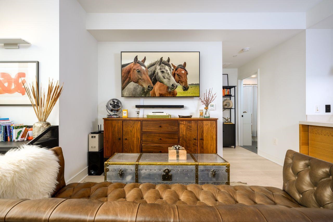 # 250011681 - For Rent in JERSEY CITY - Downtown NJ