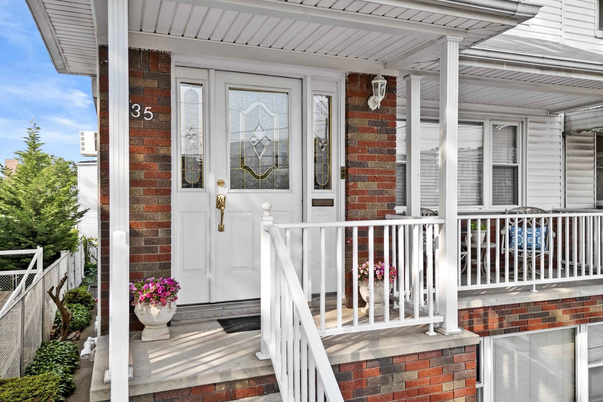 # 250011783 - For Rent in Bayonne NJ