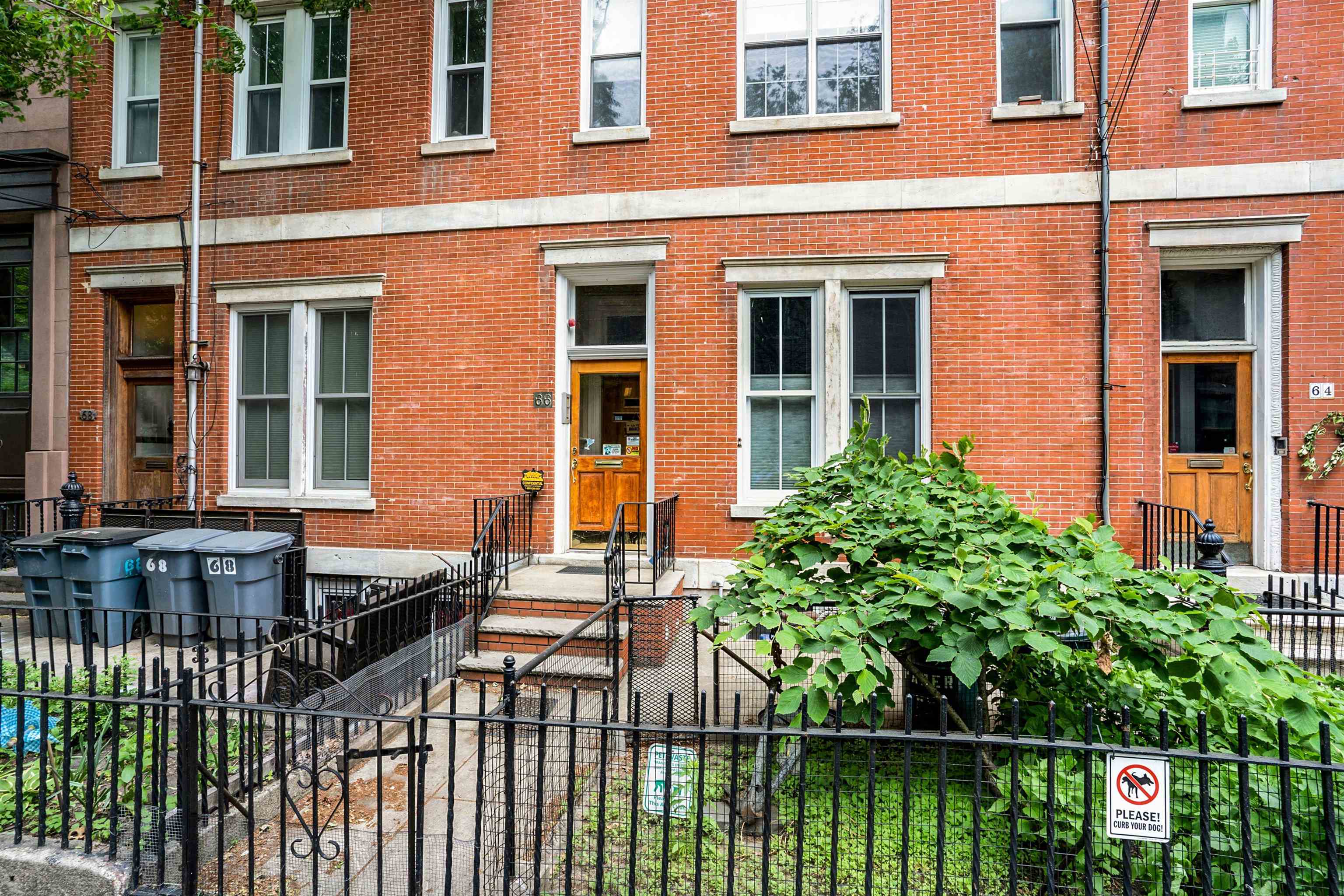 # 250011809 - For Rent in JERSEY CITY - Downtown NJ