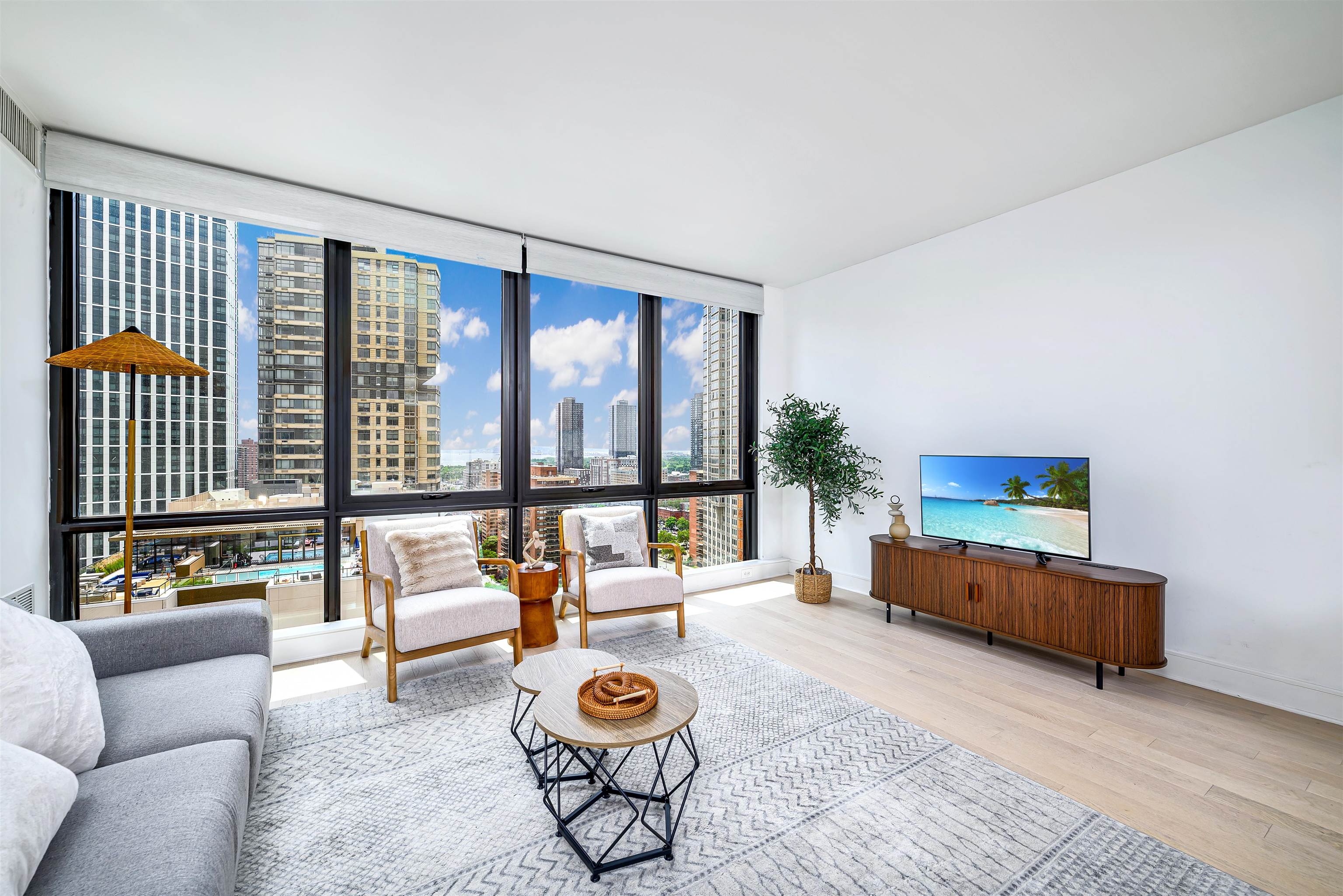 # 250011817 - For Rent in JERSEY CITY - Downtown NJ