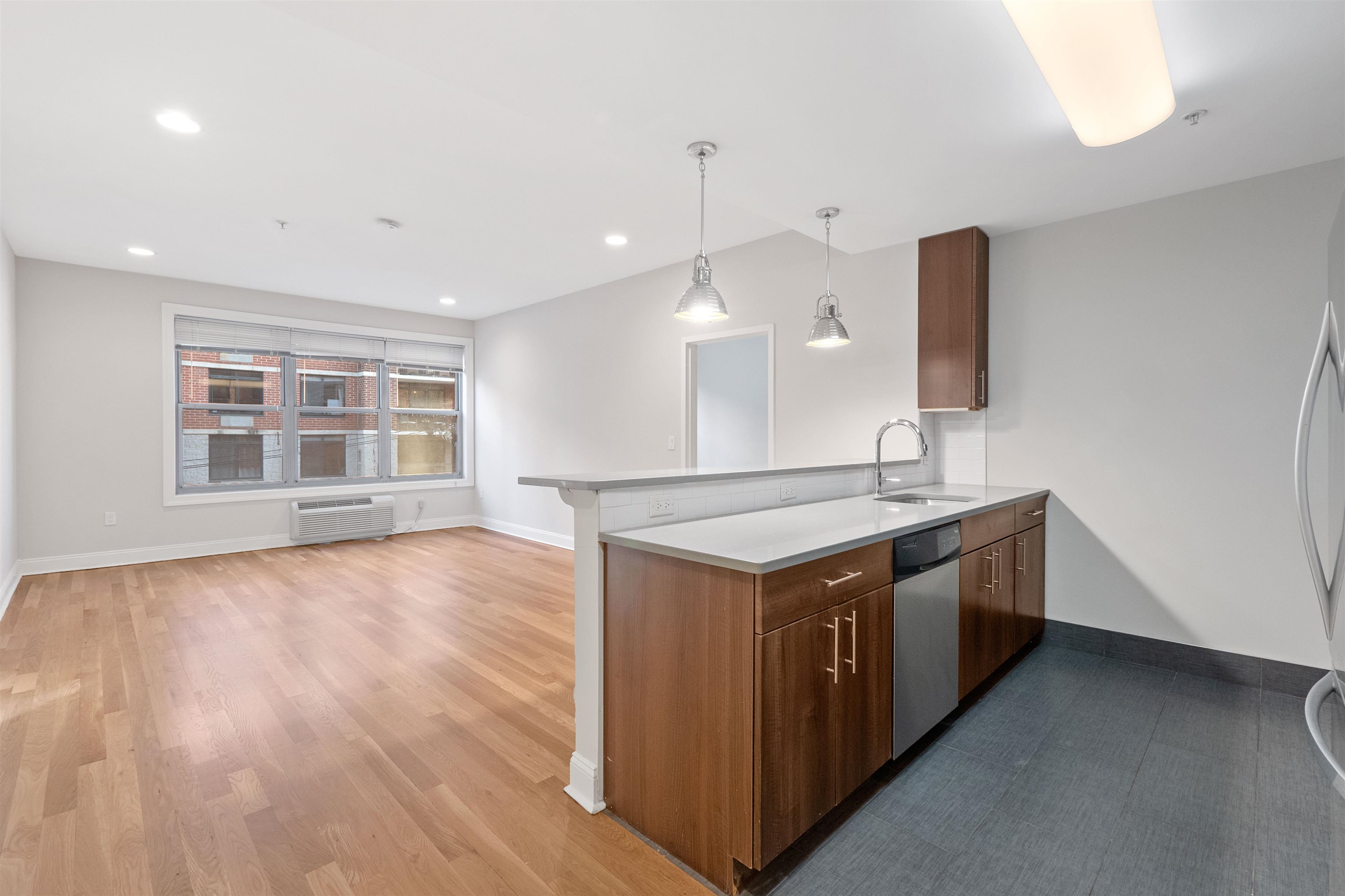# 250011825 - For Rent in Hoboken NJ