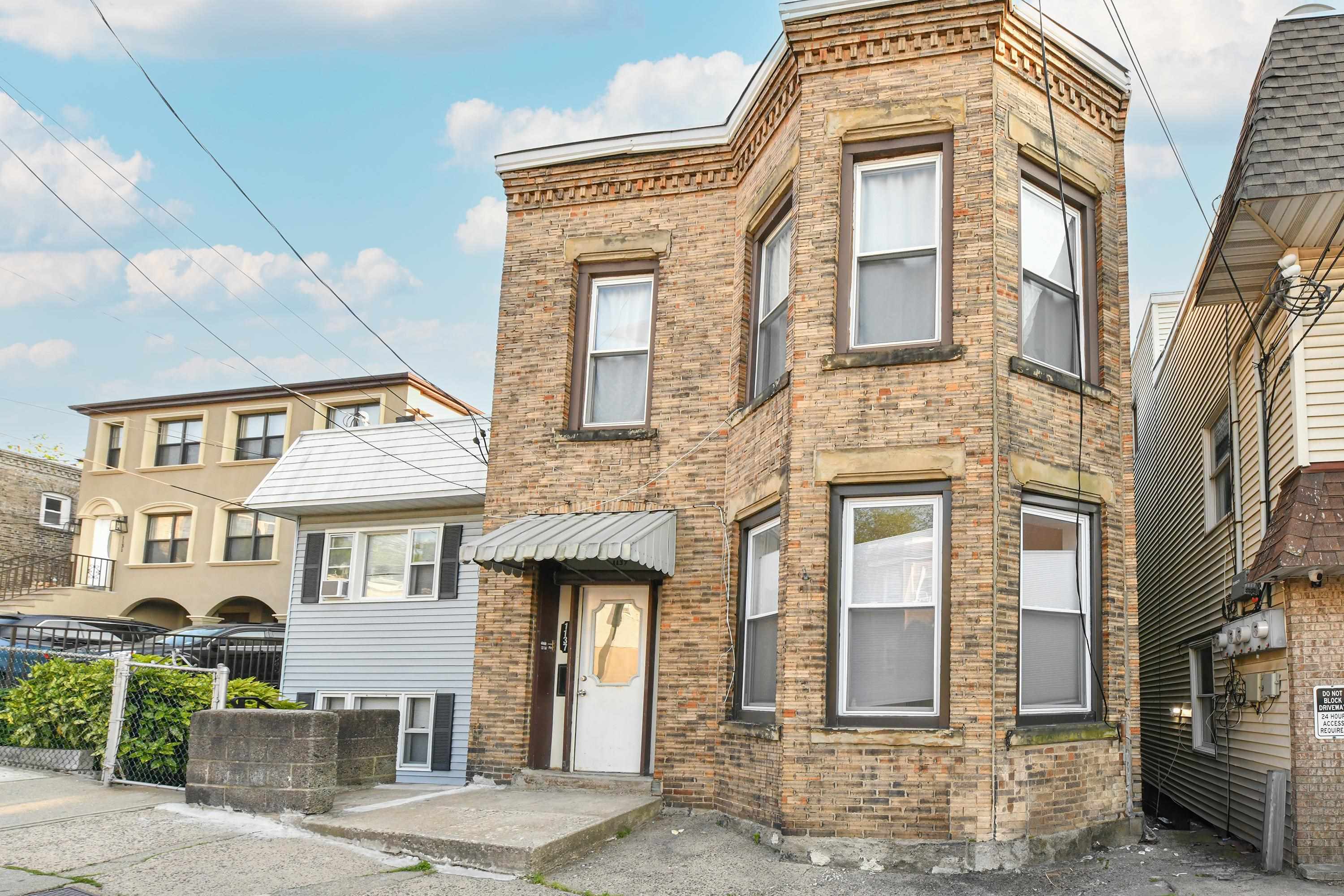 # 250011863 - For Rent in North Bergen NJ