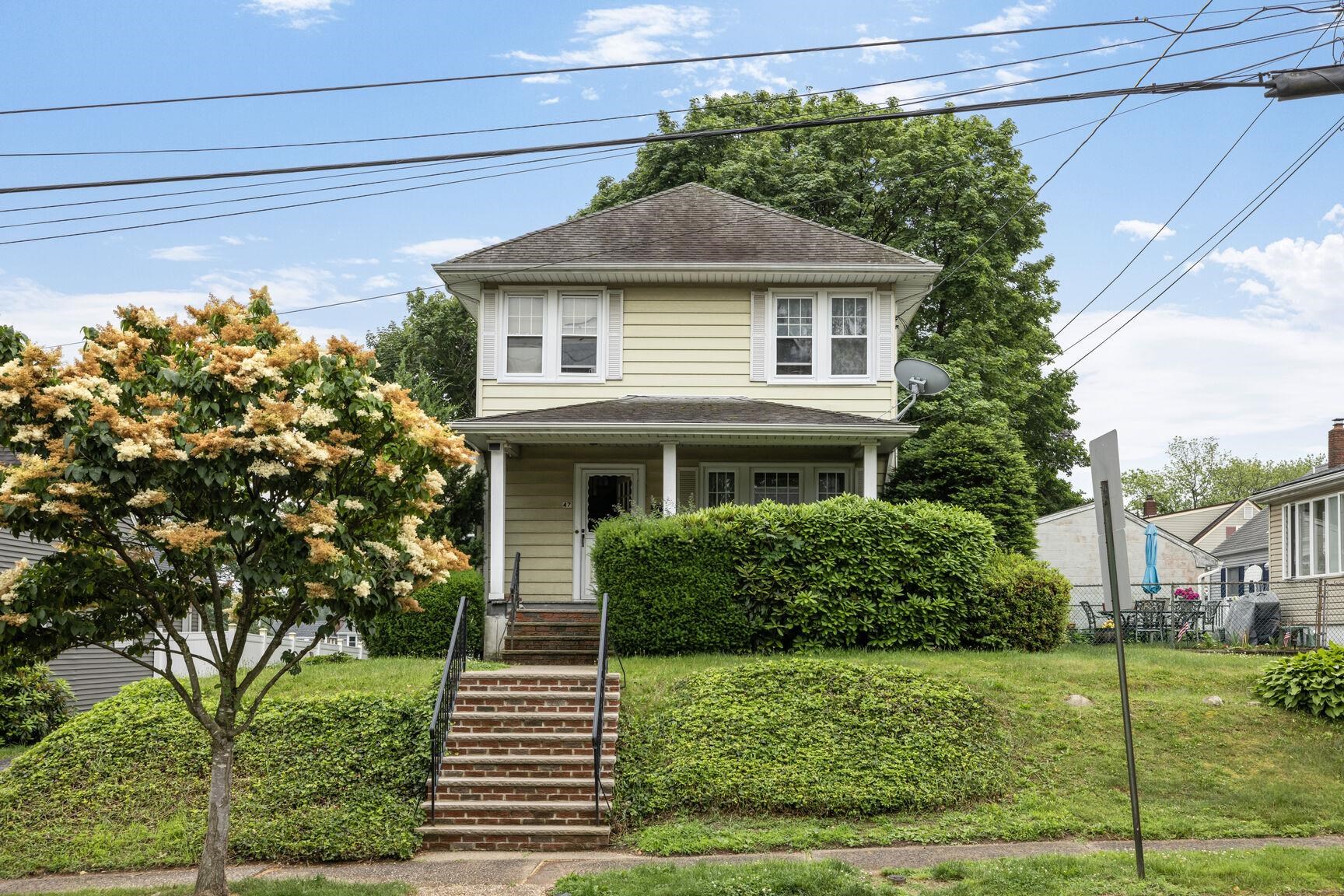 # 250011879 - For Rent in Bloomfield NJ