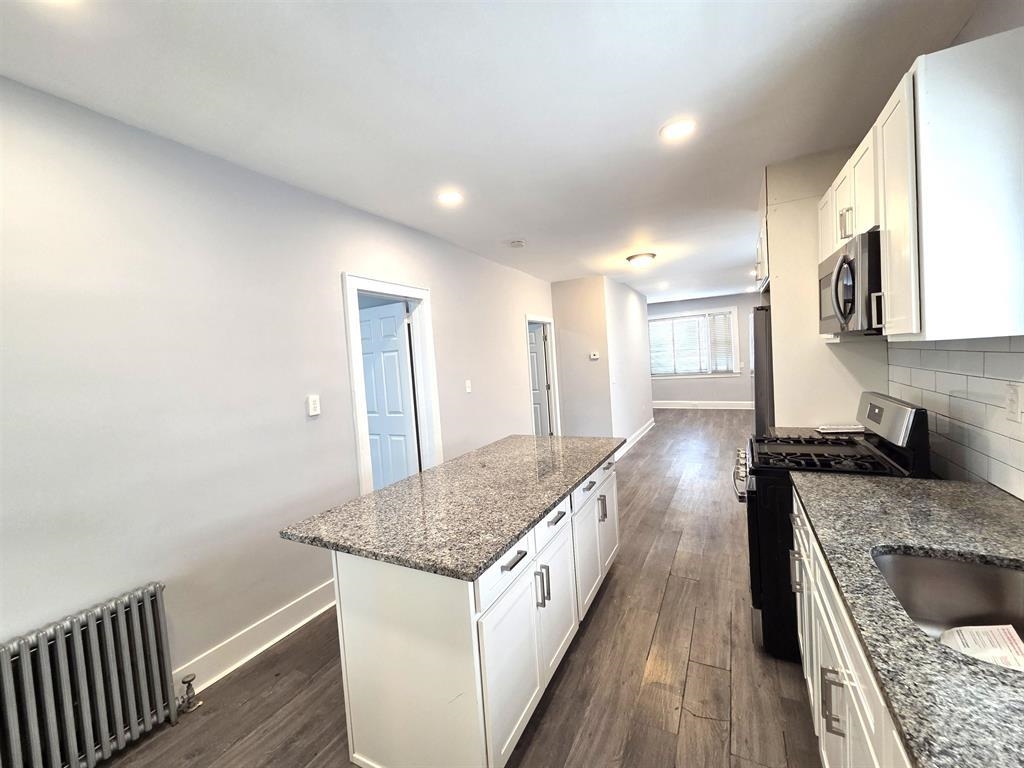 # 250011912 - For Rent in JERSEY CITY - Journal Square NJ