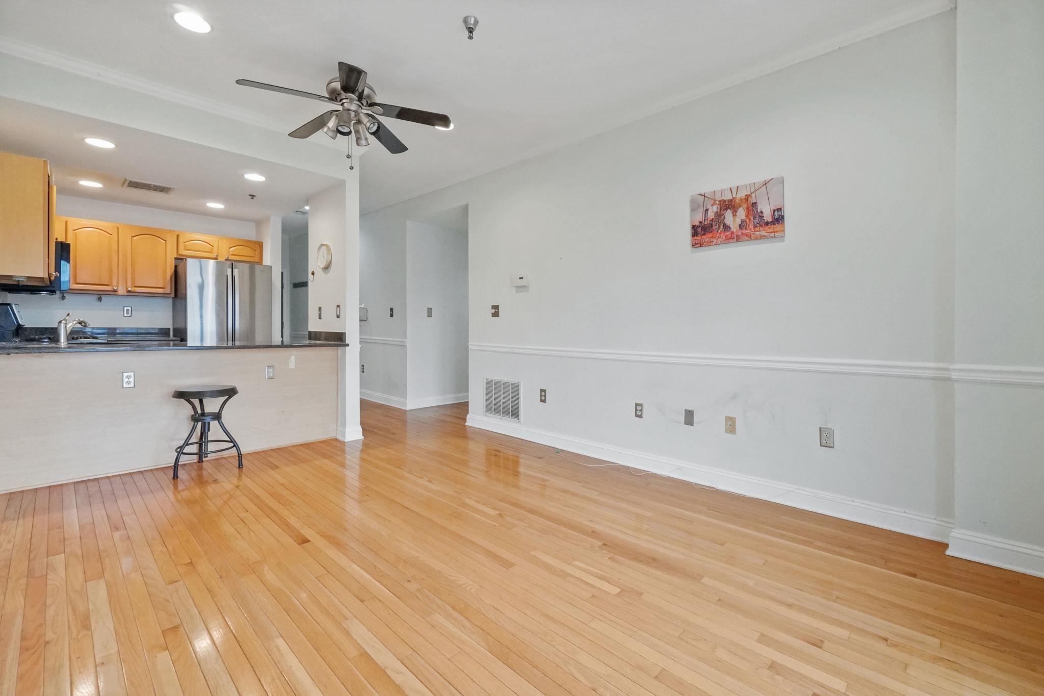 # 250011936 - For Rent in Hoboken NJ
