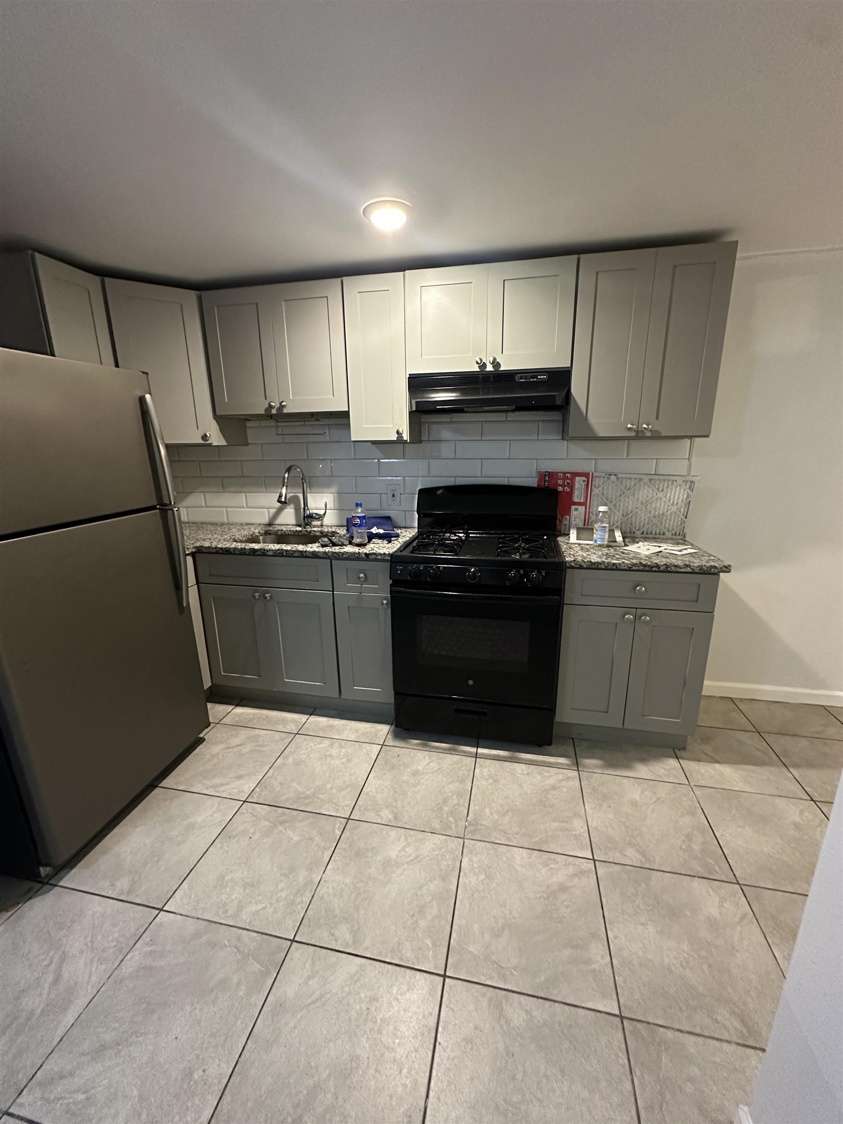 # 250011976 - For Rent in JERSEY CITY - Bergen-Lafayett NJ