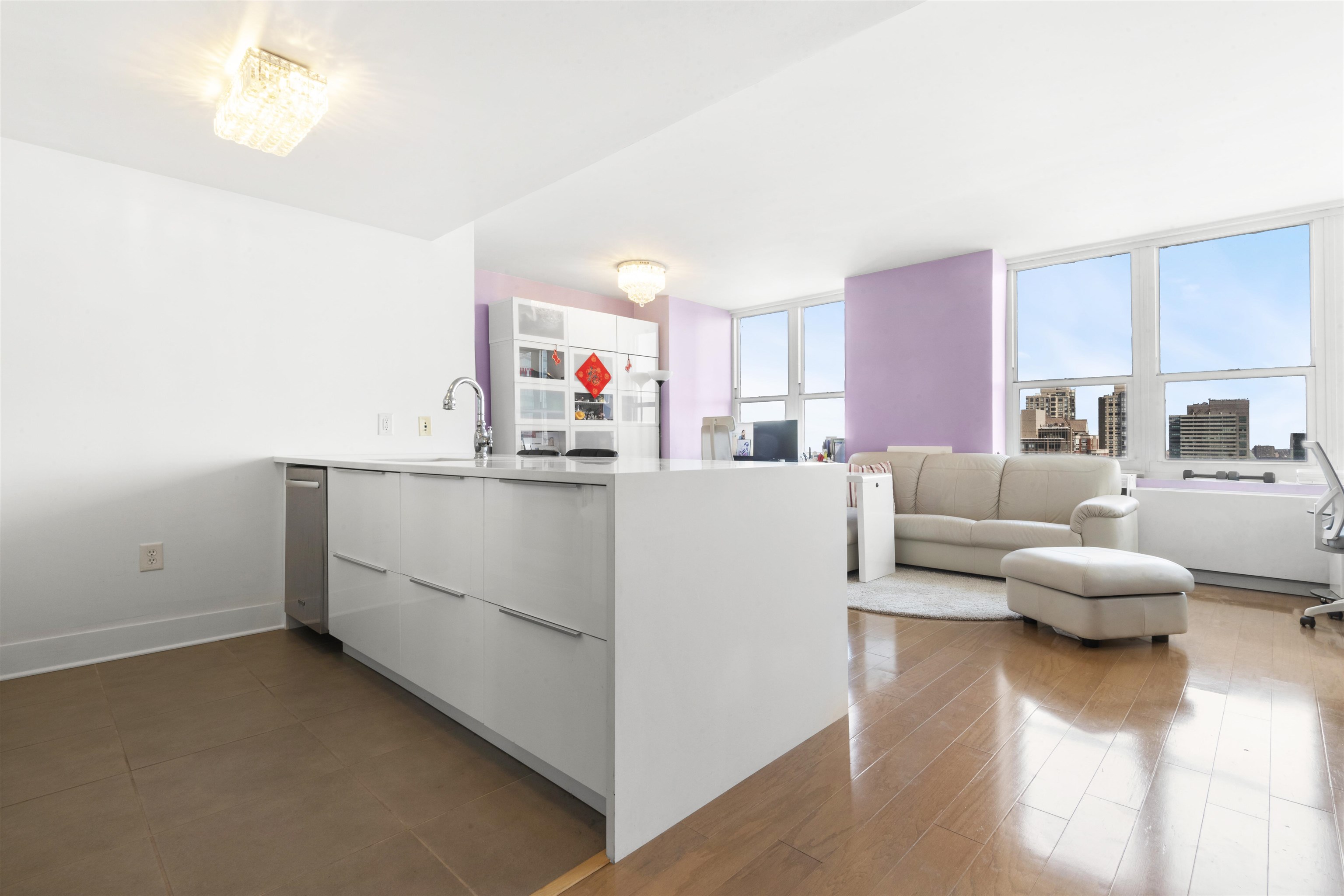 # 250011985 - For Rent in JERSEY CITY - Downtown NJ