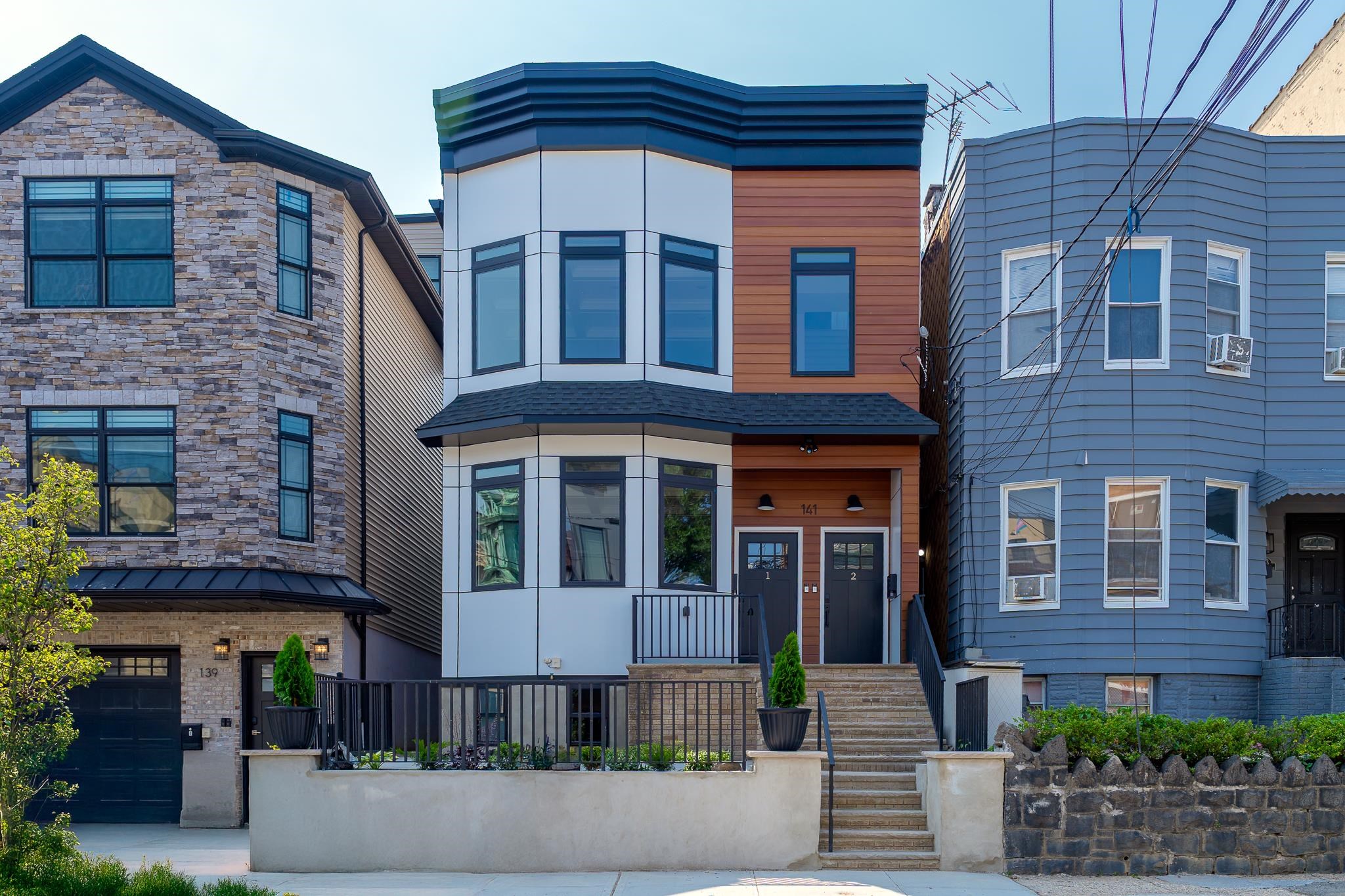 # 250012011 - For Rent in JERSEY CITY - Heights NJ