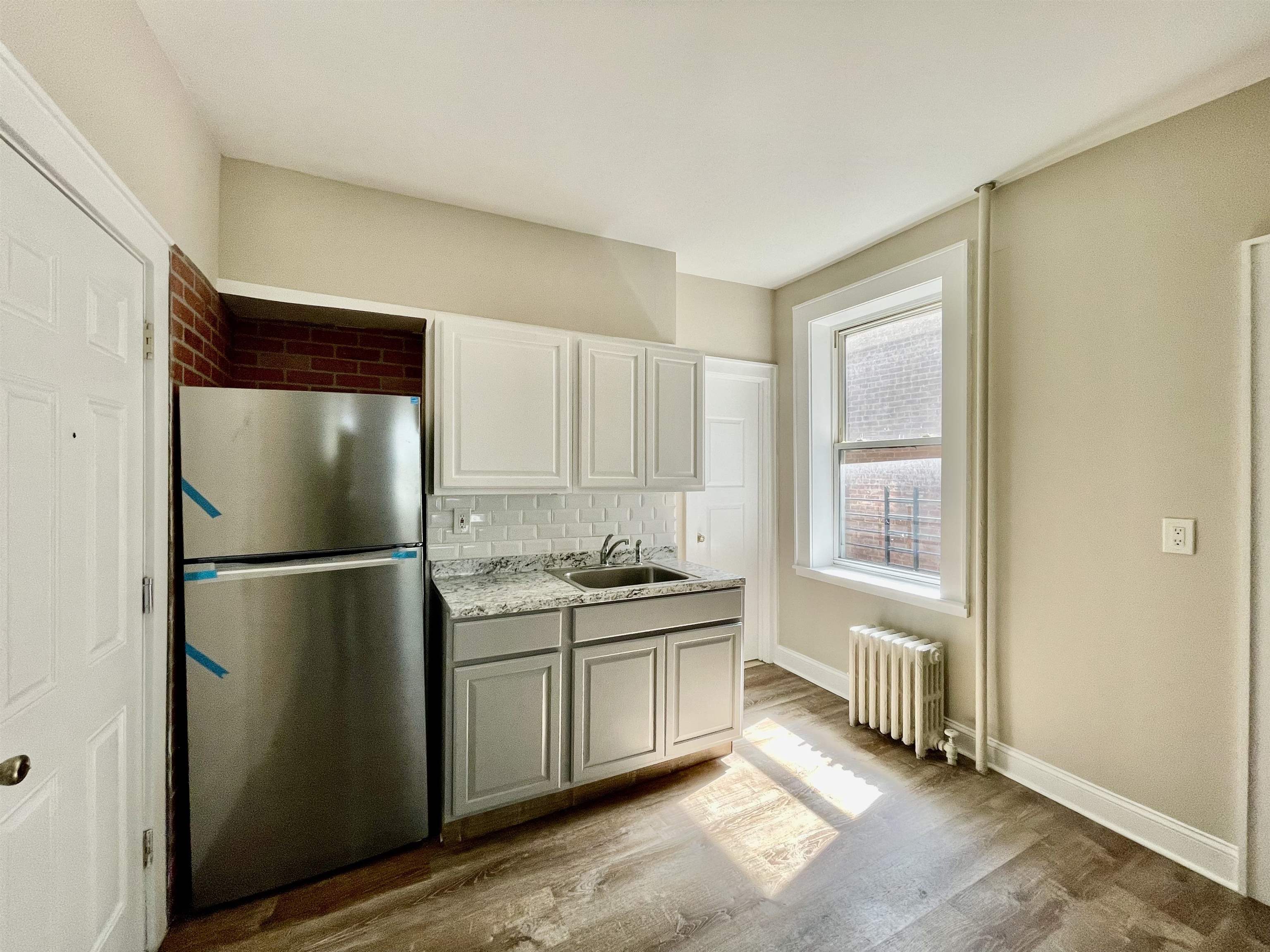 # 250012013 - For Rent in West New York NJ