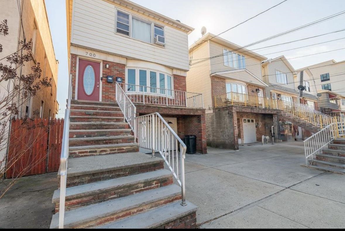 # 250012038 - For Rent in Bayonne NJ