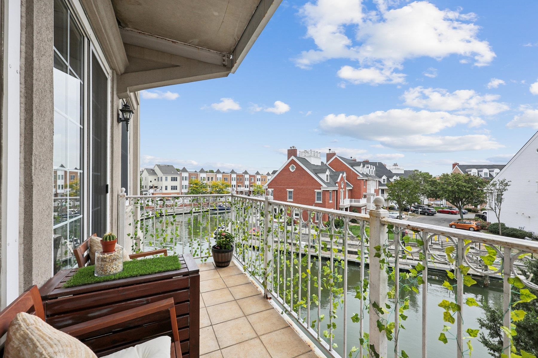 # 250012039 - For Rent in JERSEY CITY - Greenville NJ