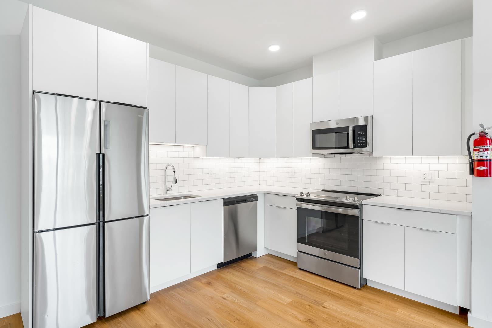 # 250012051 - For Rent in Bayonne NJ