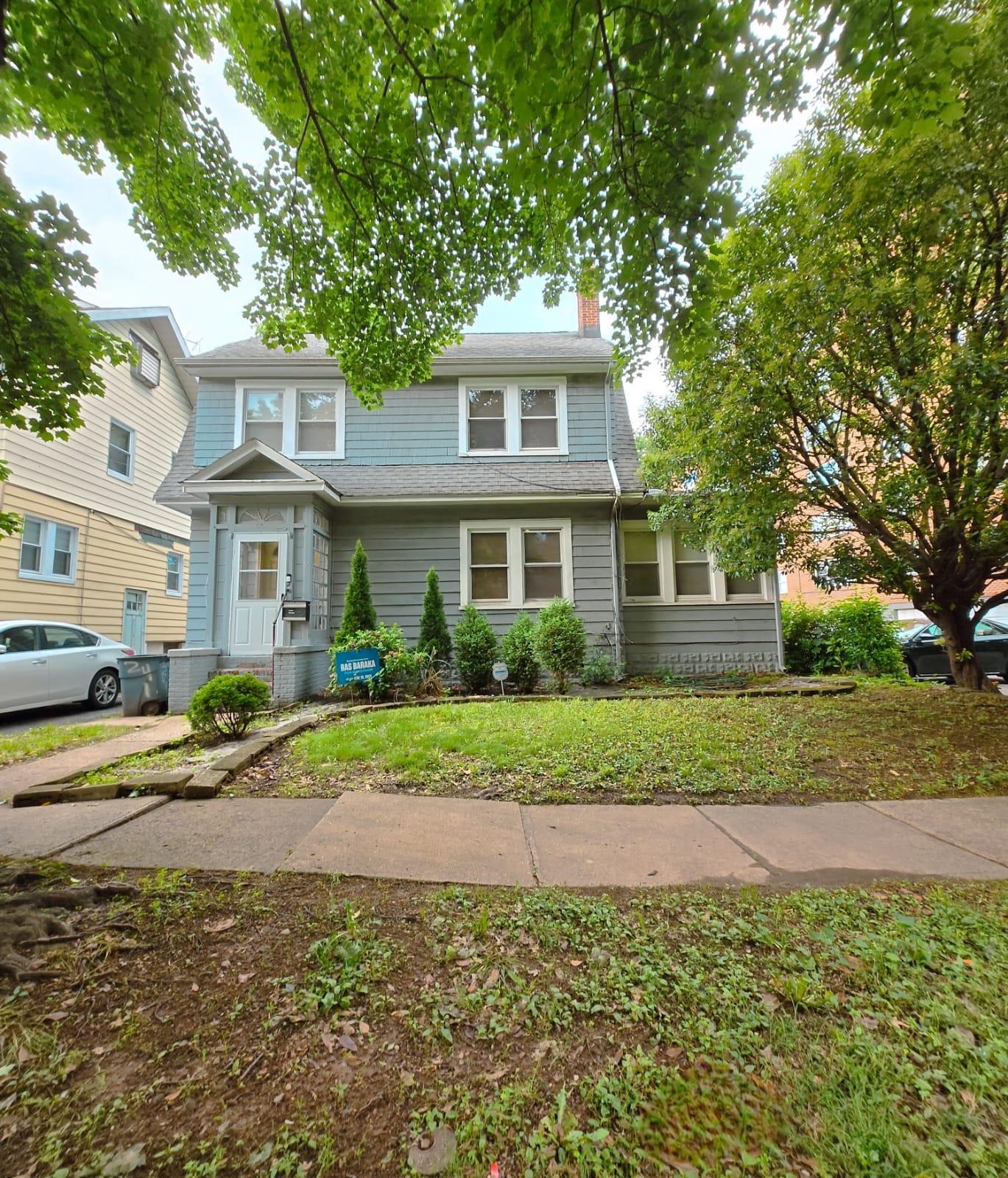 # 250012054 - For Rent in Newark NJ