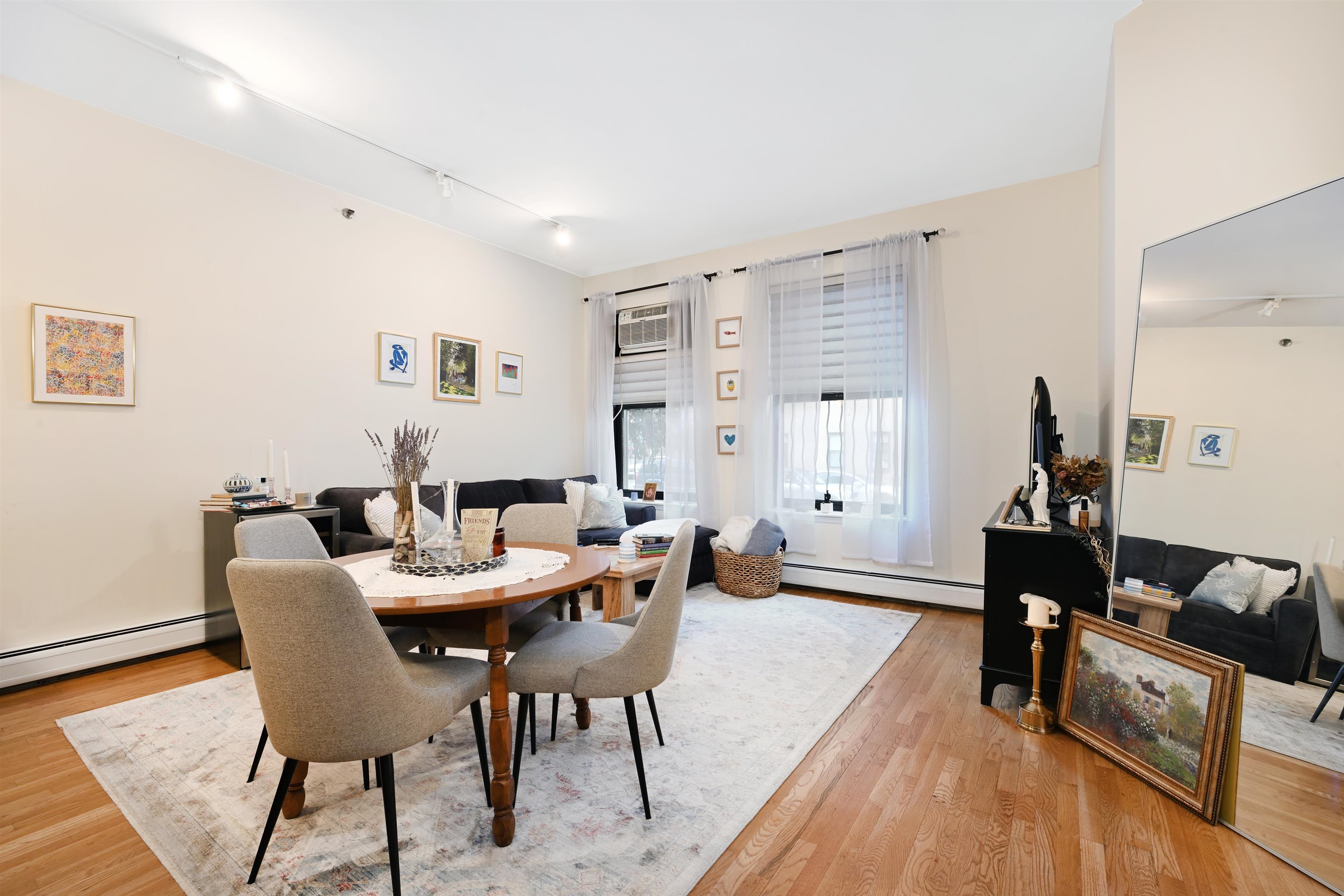 # 250012102 - For Rent in Hoboken NJ