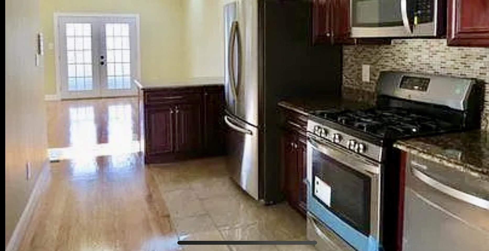 # 250012124 - For Rent in JERSEY CITY - Bergen-Lafayett NJ