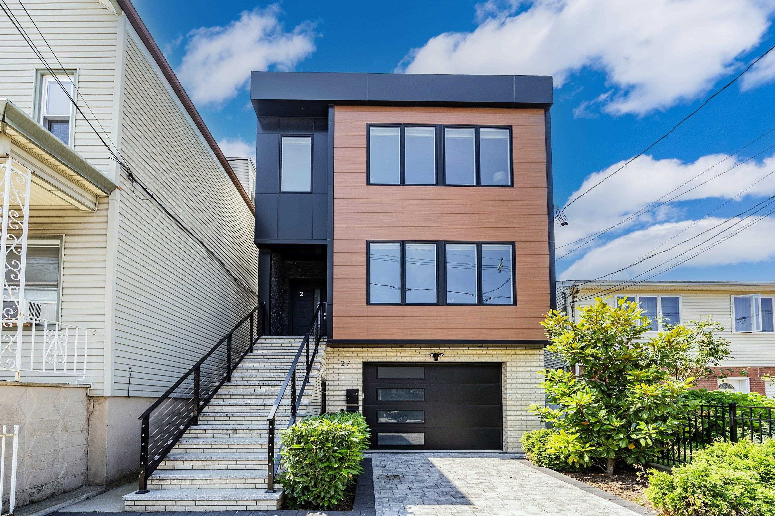 # 250012126 - For Rent in JERSEY CITY - Heights NJ