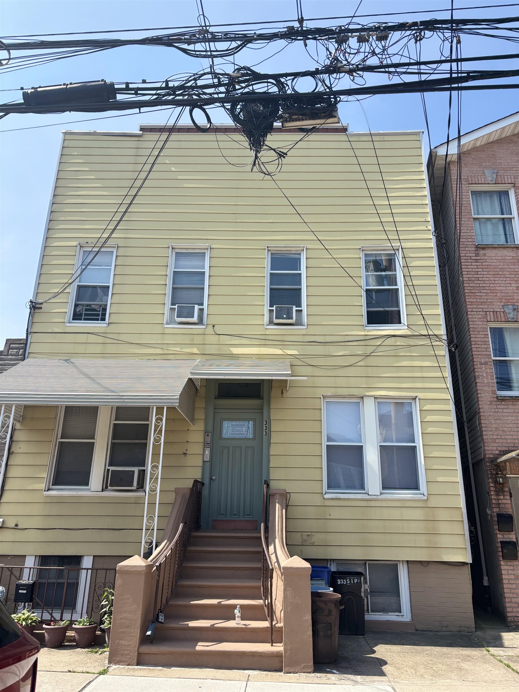 # 250012130 - For Rent in JERSEY CITY - Journal Square NJ