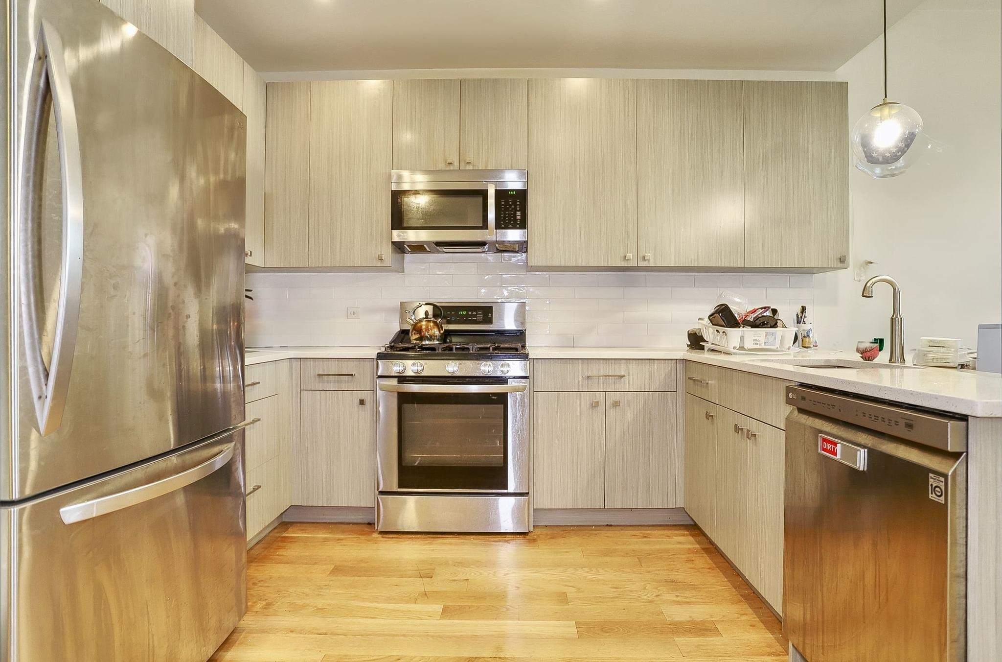 # 250012164 - For Rent in Hoboken NJ