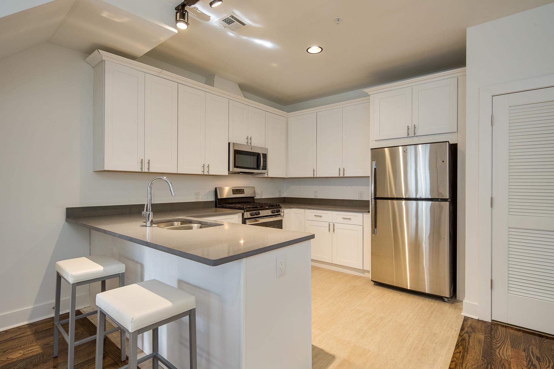 # 250012178 - For Rent in JERSEY CITY - Bergen-Lafayett NJ