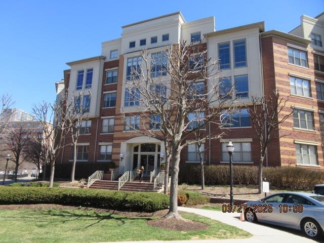 # 250012180 - For Rent in West New York NJ