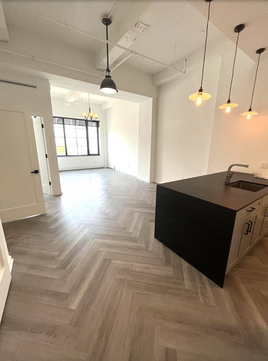 # 250012182 - For Rent in JERSEY CITY - Heights NJ