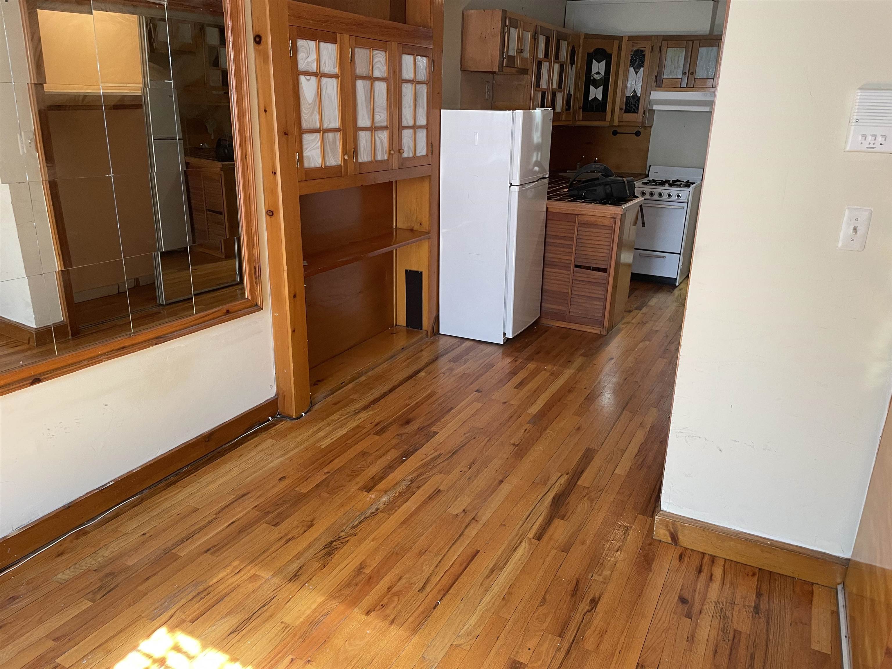 # 250012191 - For Rent in Hoboken NJ