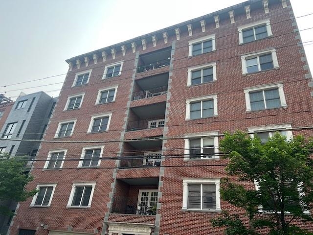 # 250012193 - For Rent in Hoboken NJ