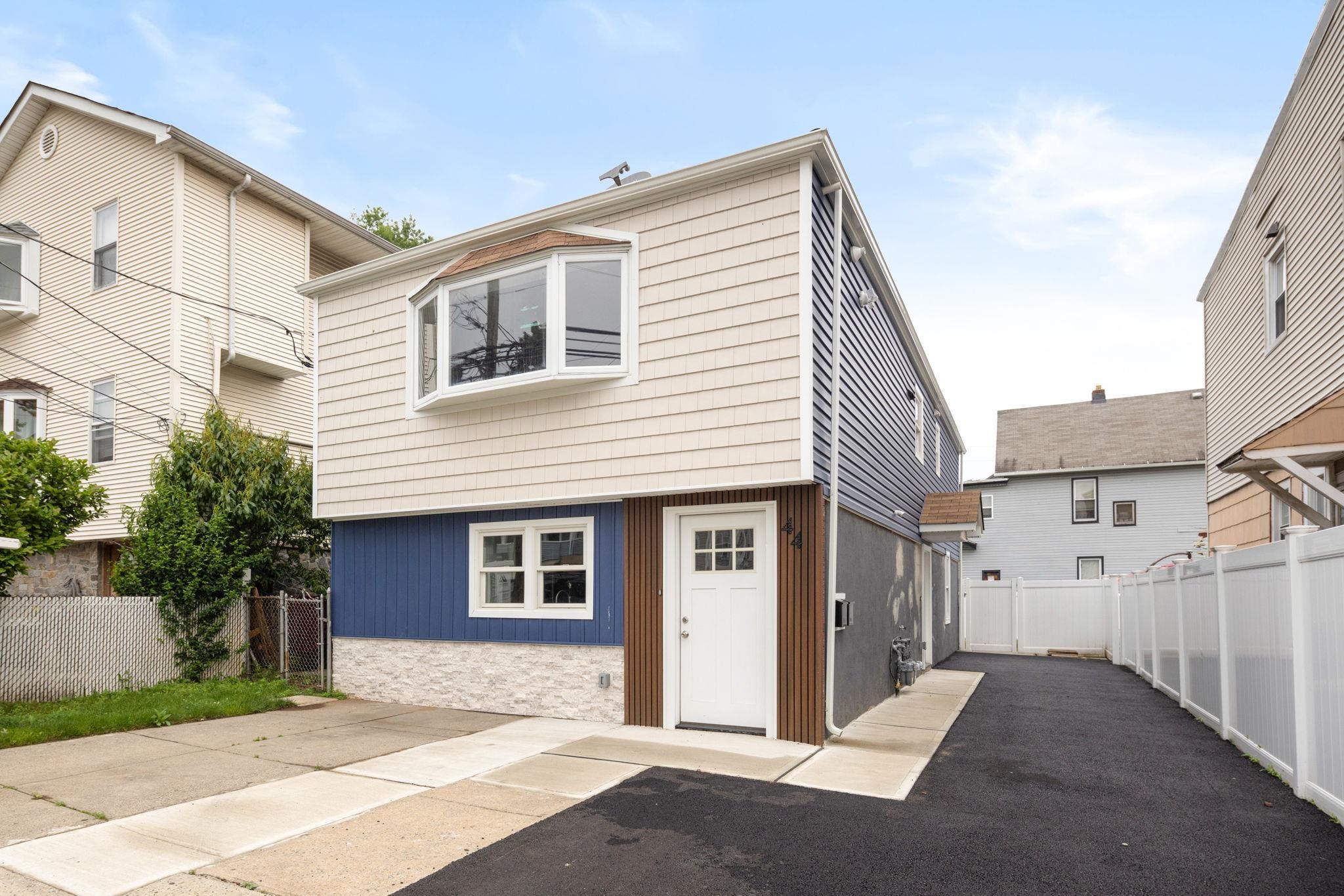 # 250012201 - For Rent in Passaic NJ