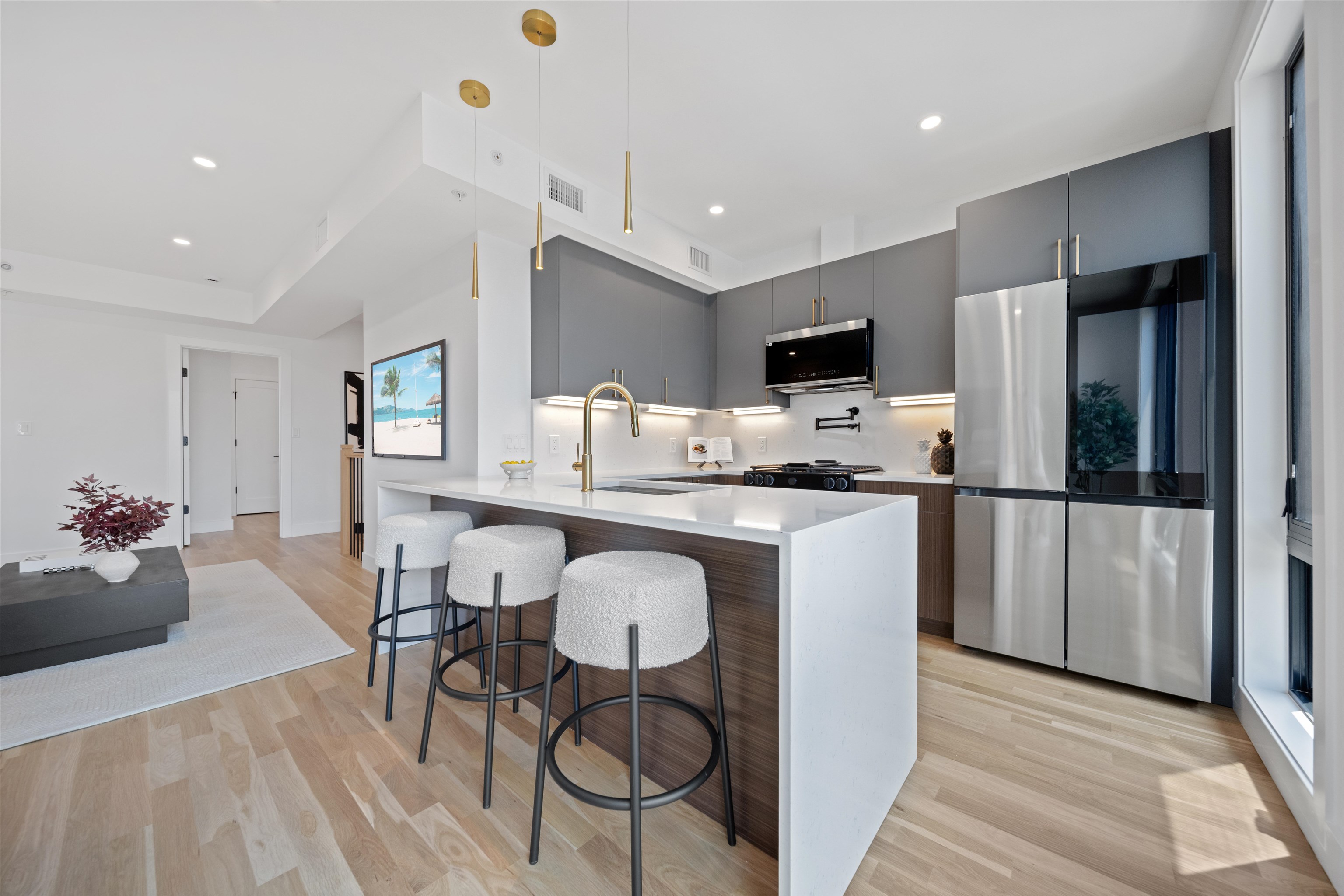 # 250012208 - For Rent in JERSEY CITY - Heights NJ