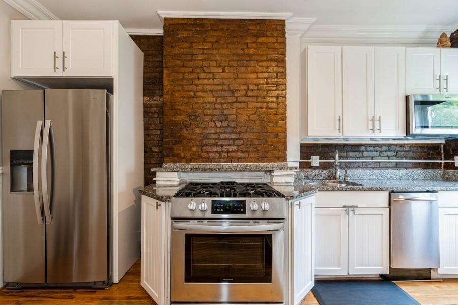 # 250012220 - For Rent in JERSEY CITY - Downtown NJ
