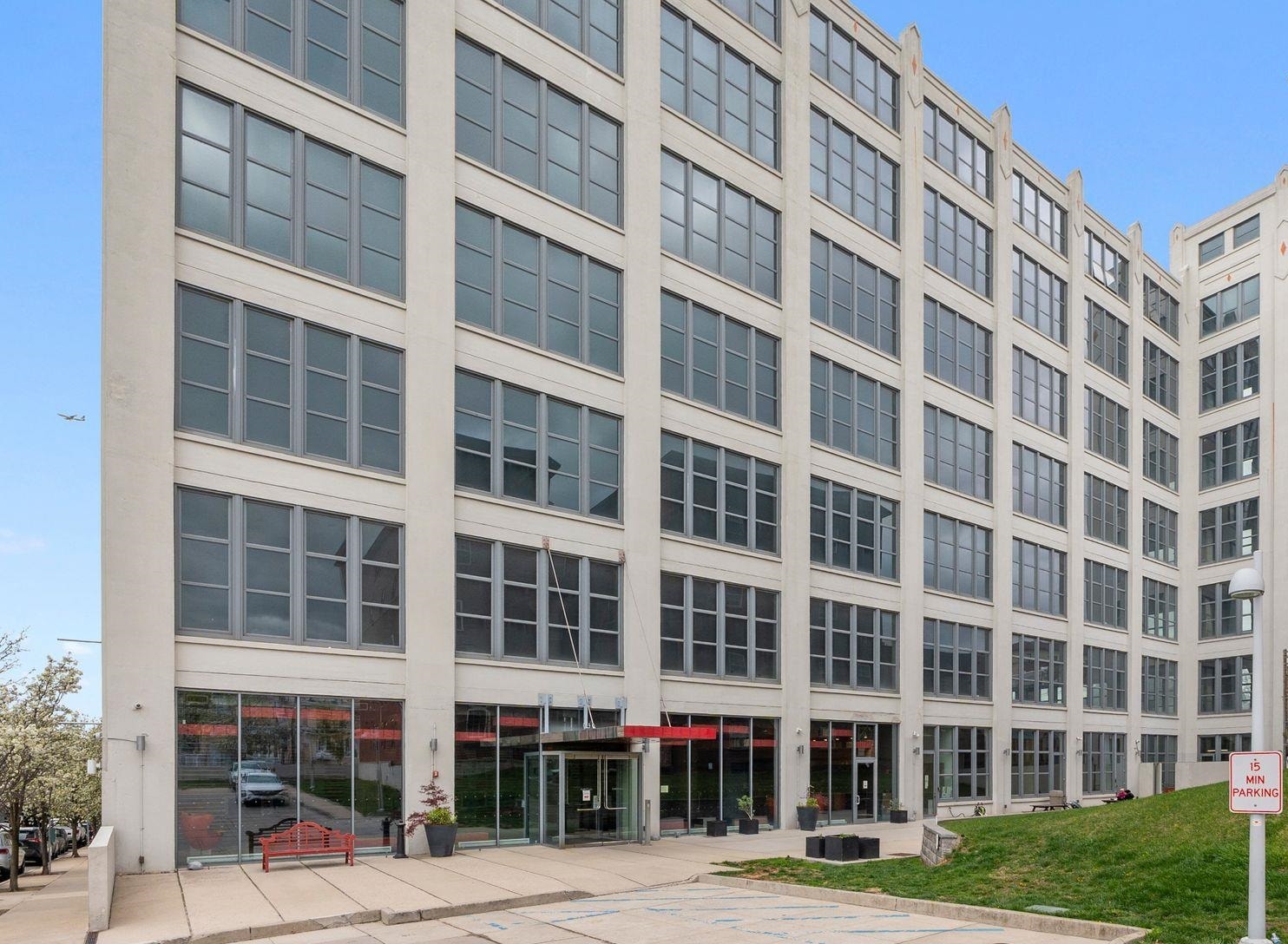 # 250012221 - For Rent in JERSEY CITY - Journal Square NJ