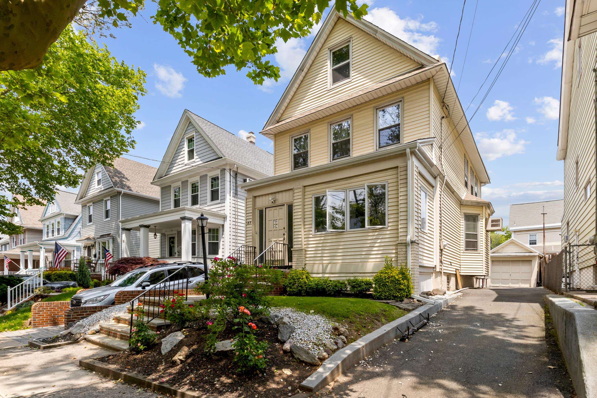 # 250012238 - For Rent in Bayonne NJ