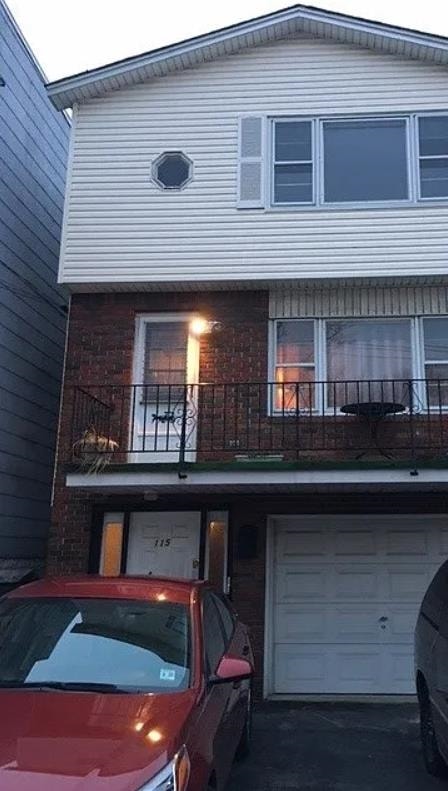 # 250012250 - For Rent in JERSEY CITY - West Bergen NJ