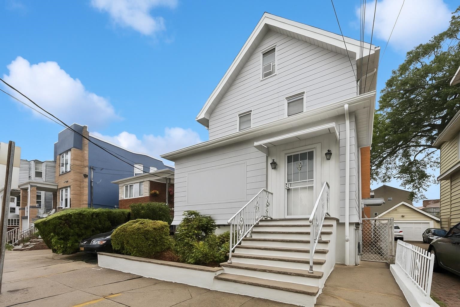 # 250012313 - For Rent in North Bergen NJ