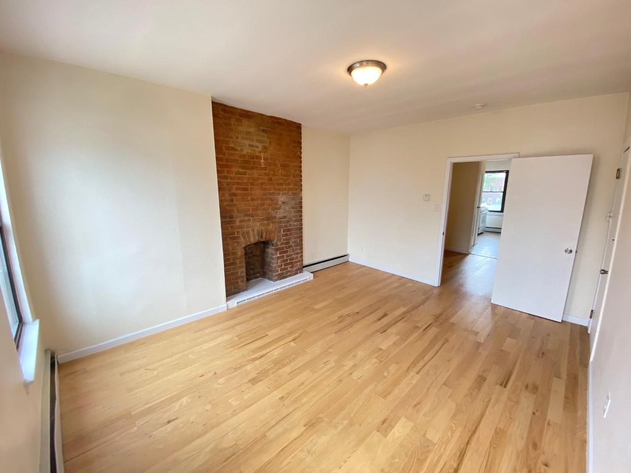 # 250012326 - For Rent in JERSEY CITY - Downtown NJ