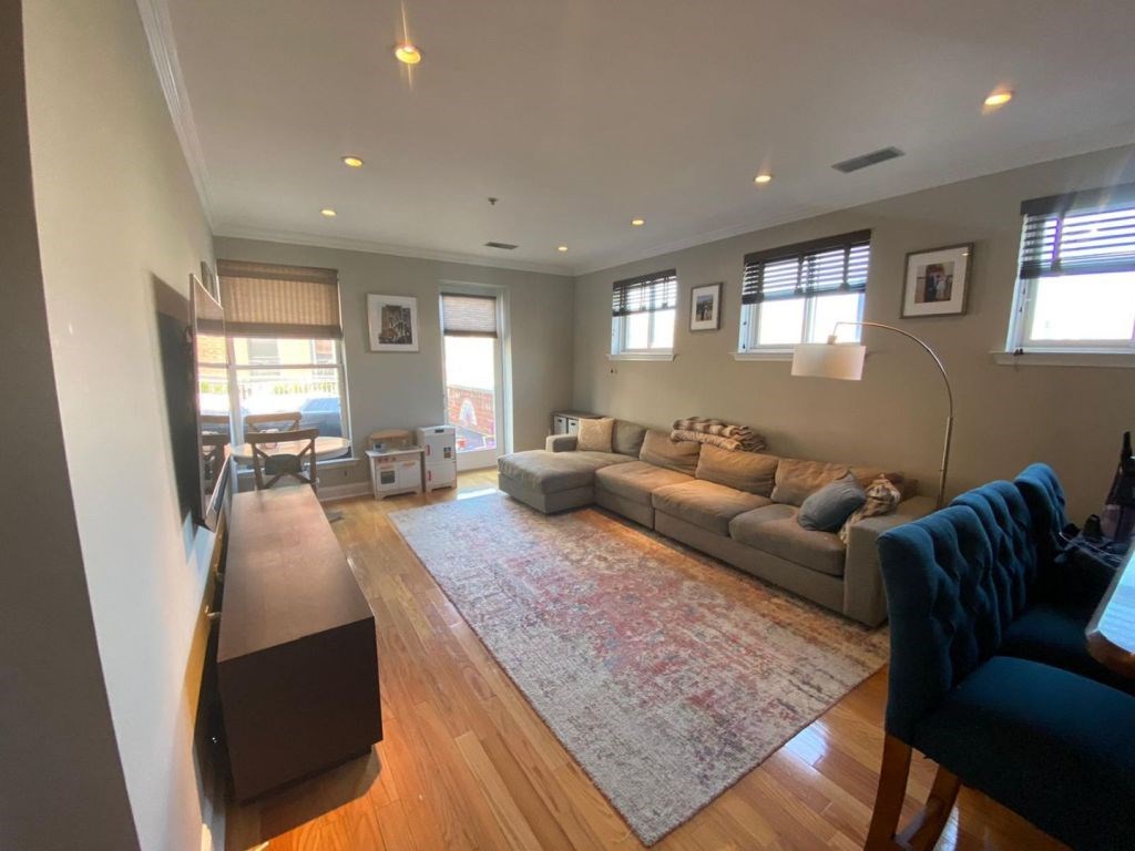 # 250012340 - For Rent in Hoboken NJ