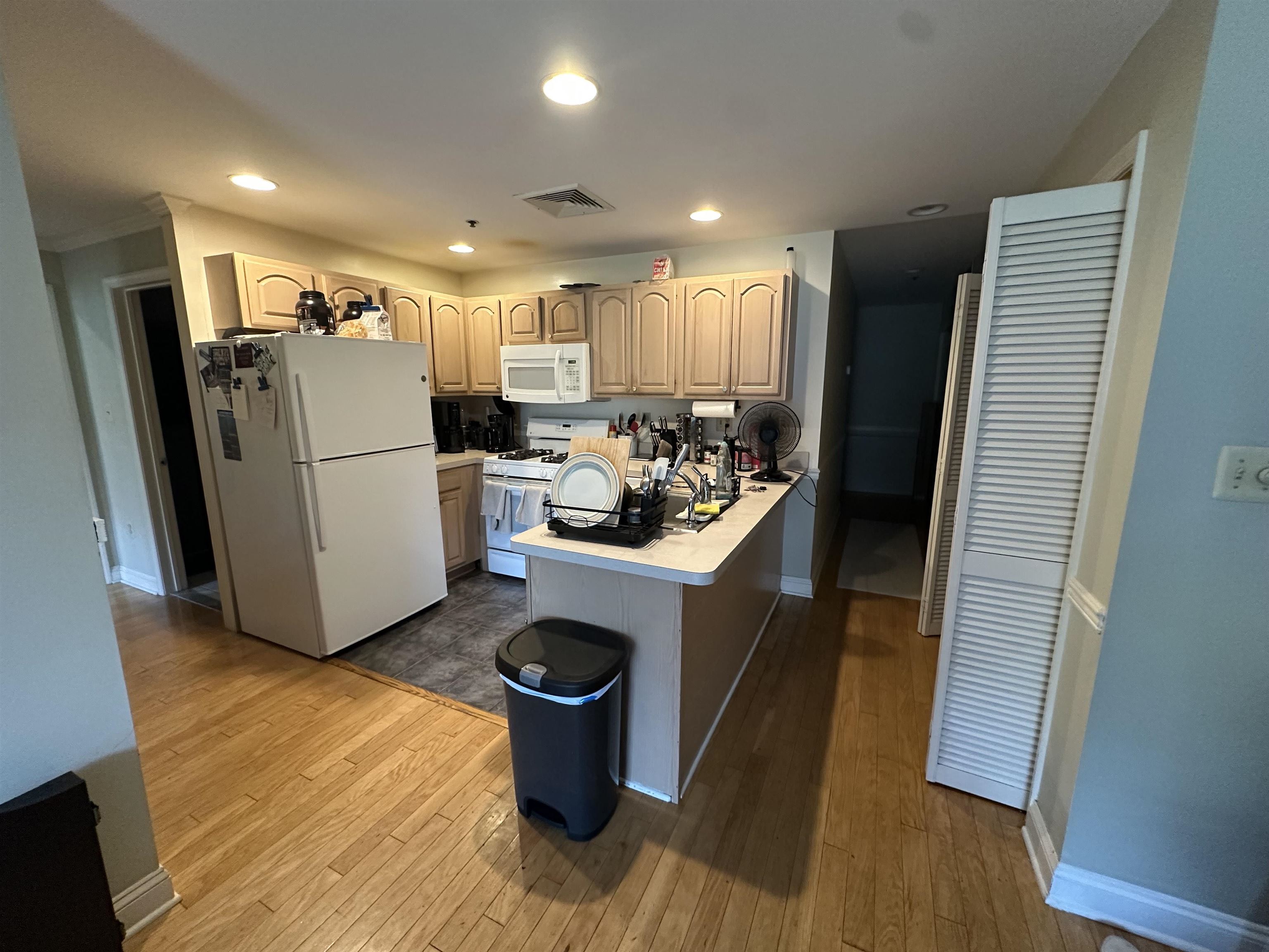 # 250012379 - For Rent in Hoboken NJ