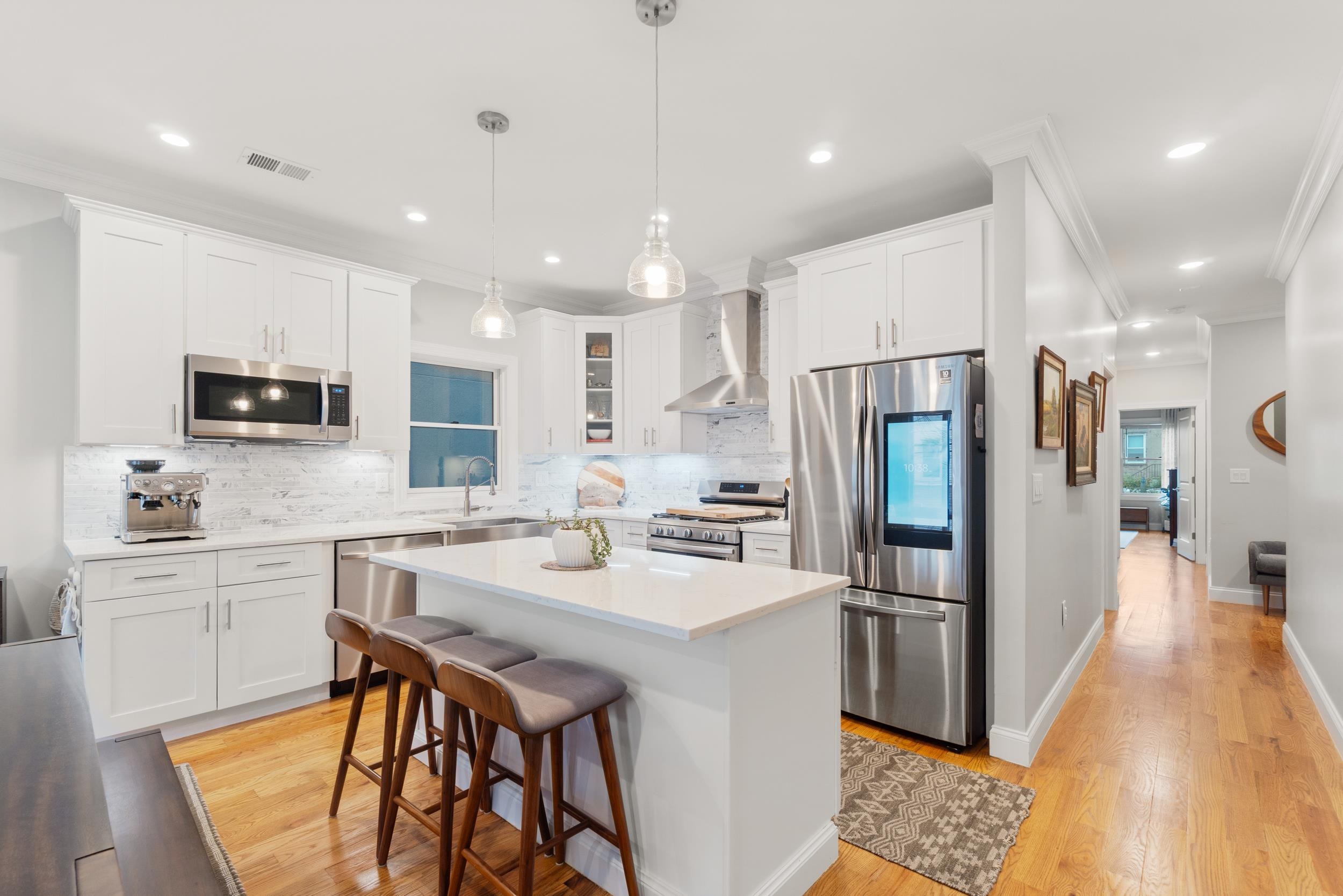 # 250012382 - For Rent in JERSEY CITY - Heights NJ