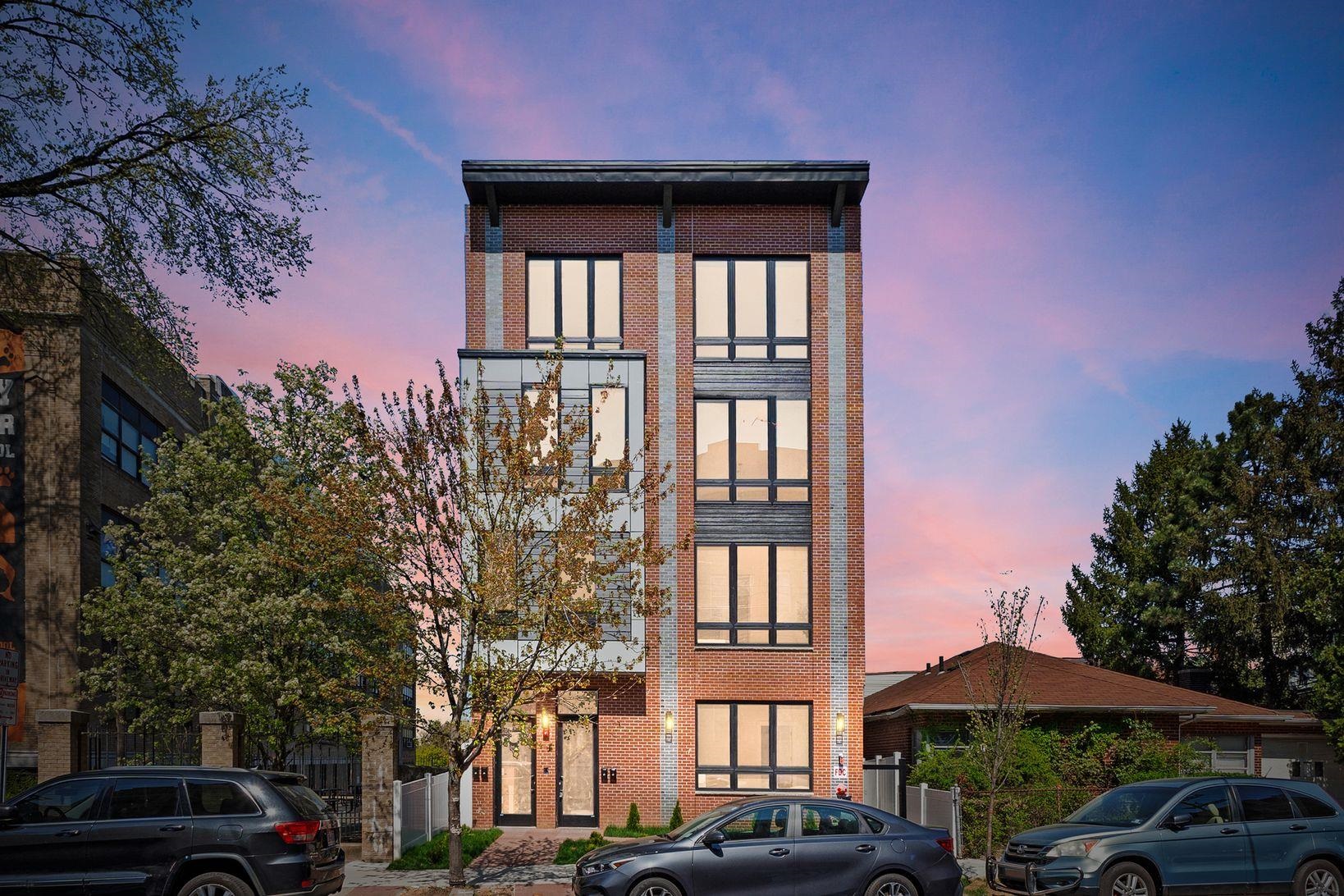 # 250012388 - For Rent in JERSEY CITY - Greenville NJ