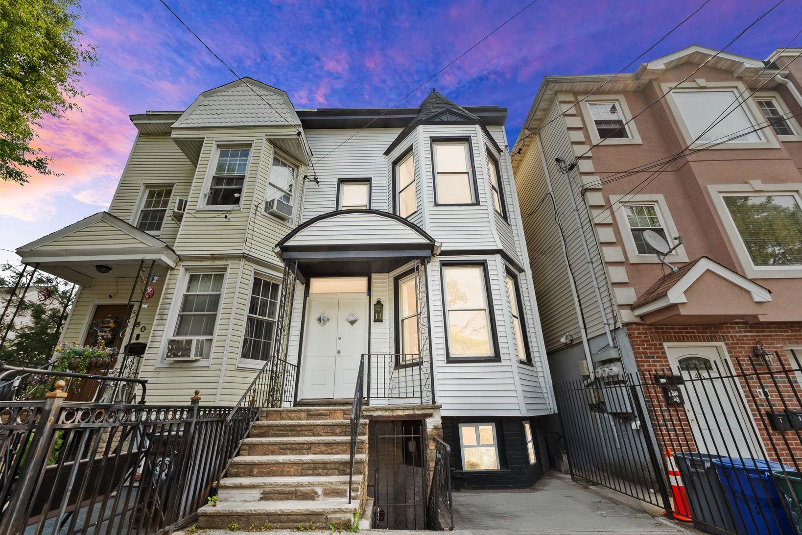 # 250012446 - For Rent in JERSEY CITY - Greenville NJ