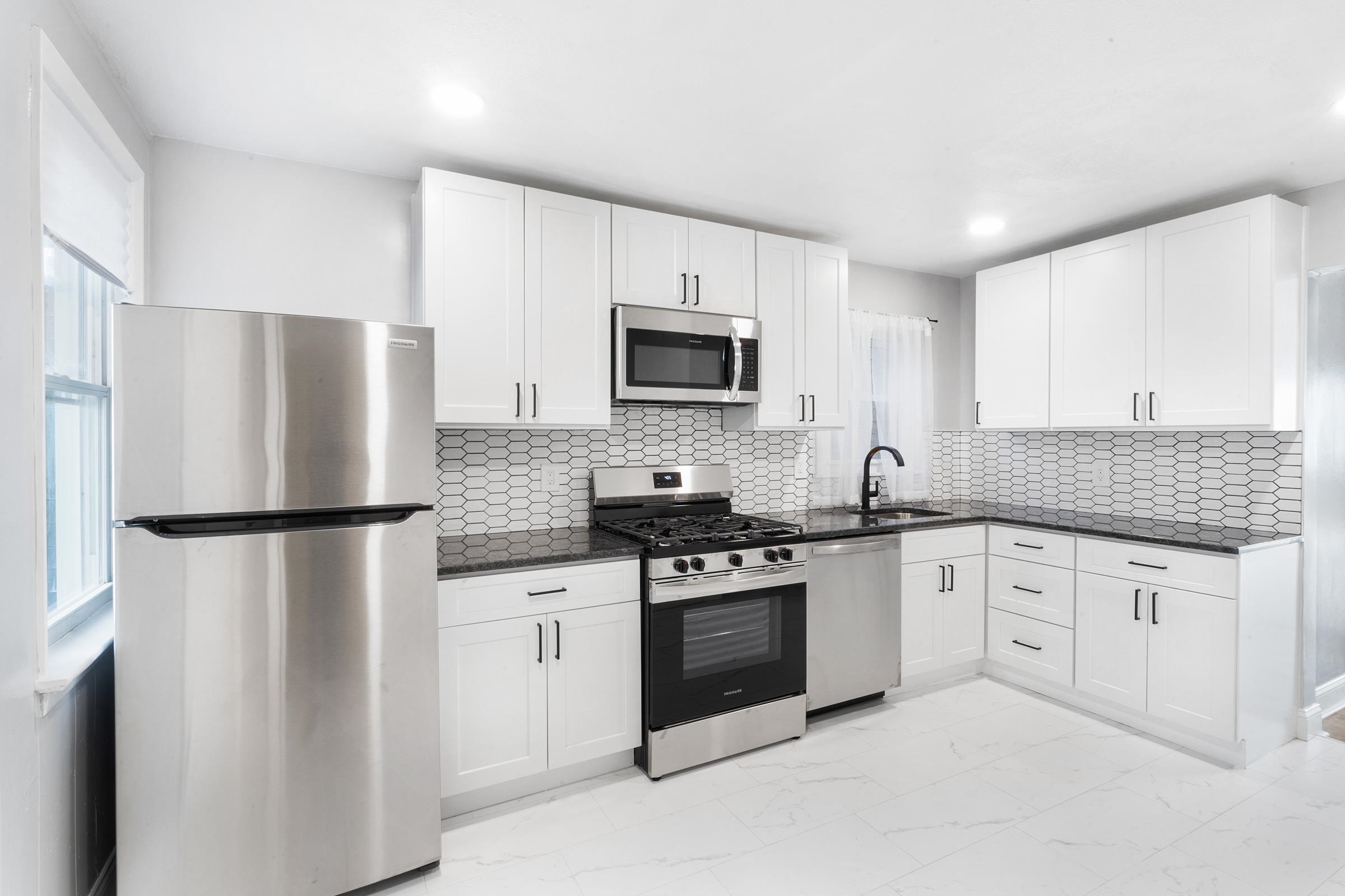 # 250012470 - For Rent in JERSEY CITY - Journal Square NJ