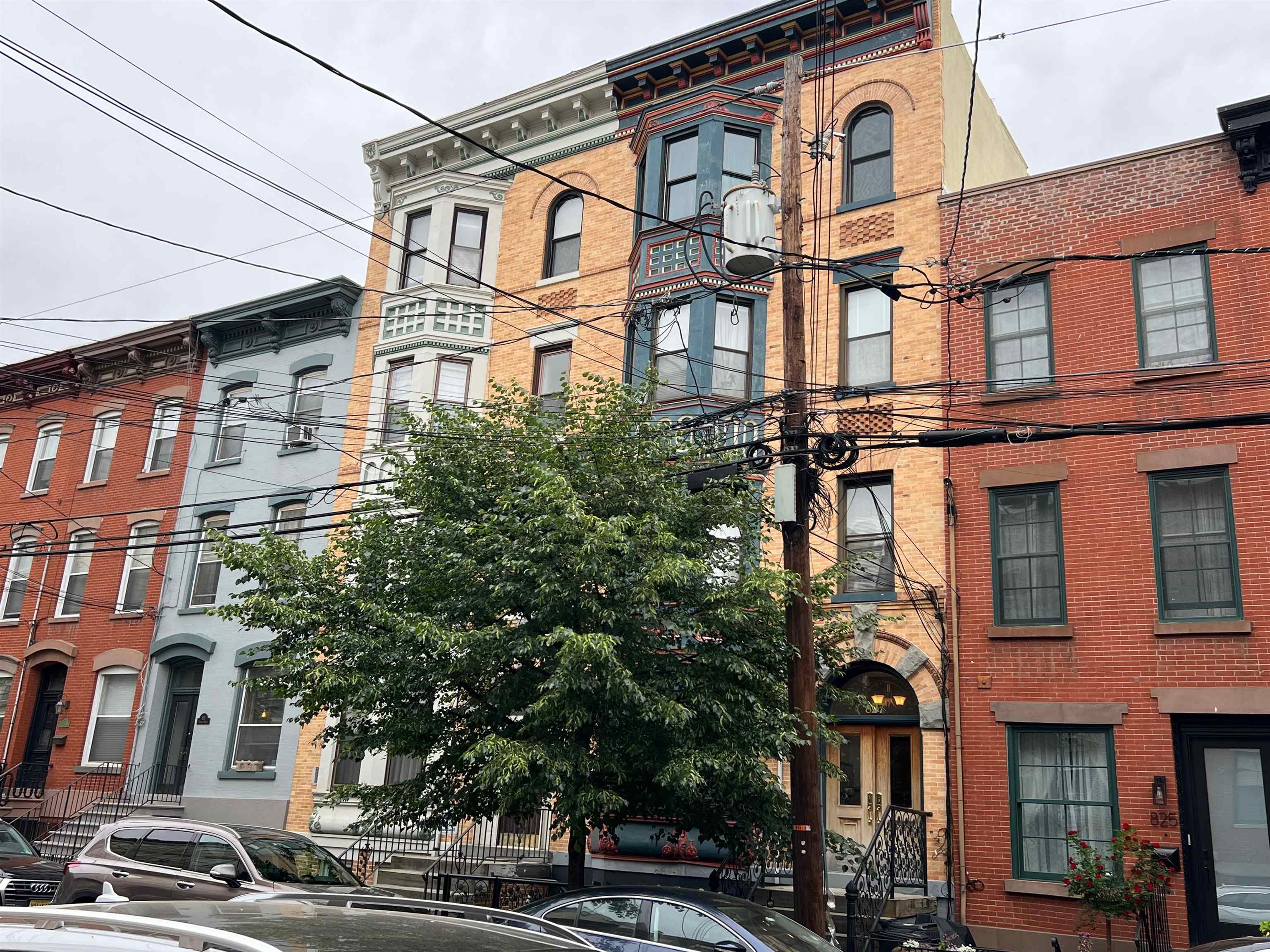 # 250012474 - For Rent in Hoboken NJ