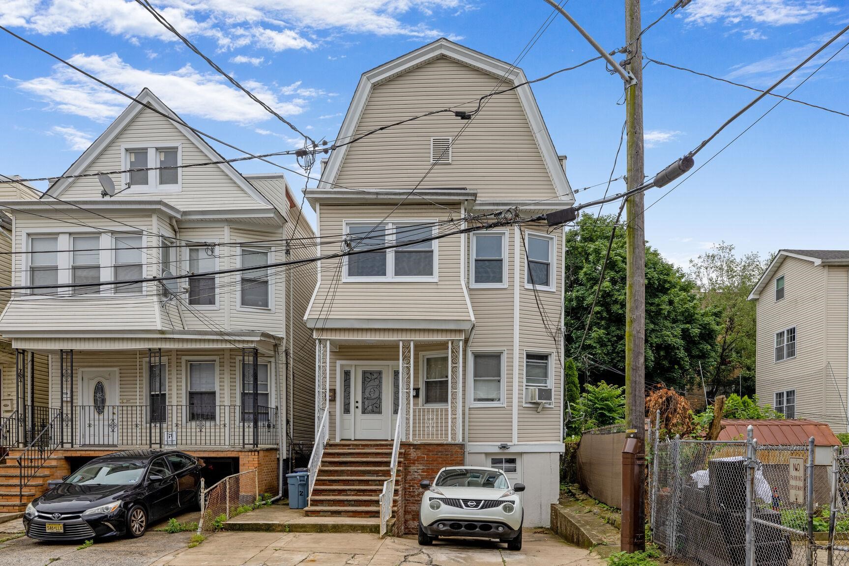 # 250012515 - For Rent in JERSEY CITY - Journal Square NJ