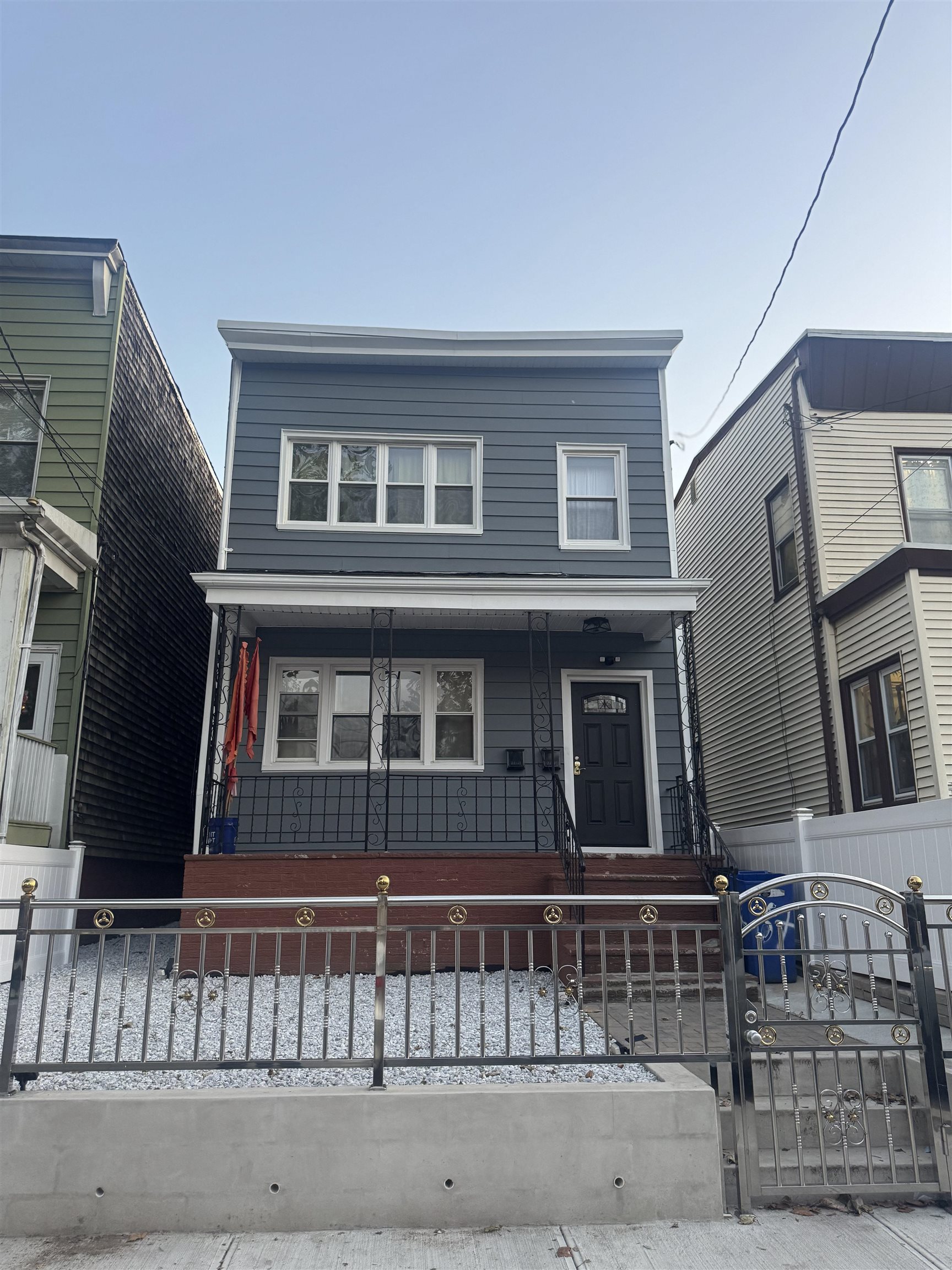 # 250012535 - For Rent in JERSEY CITY - Greenville NJ